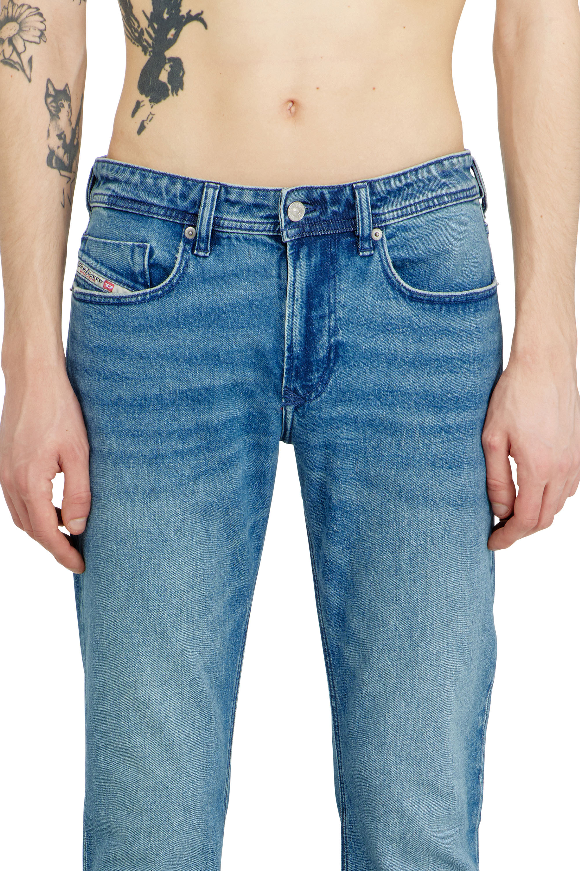 Diesel - Skinny Jeans 1979 Sleenker 0BEBI Homme, Bleu Clair - Image 4