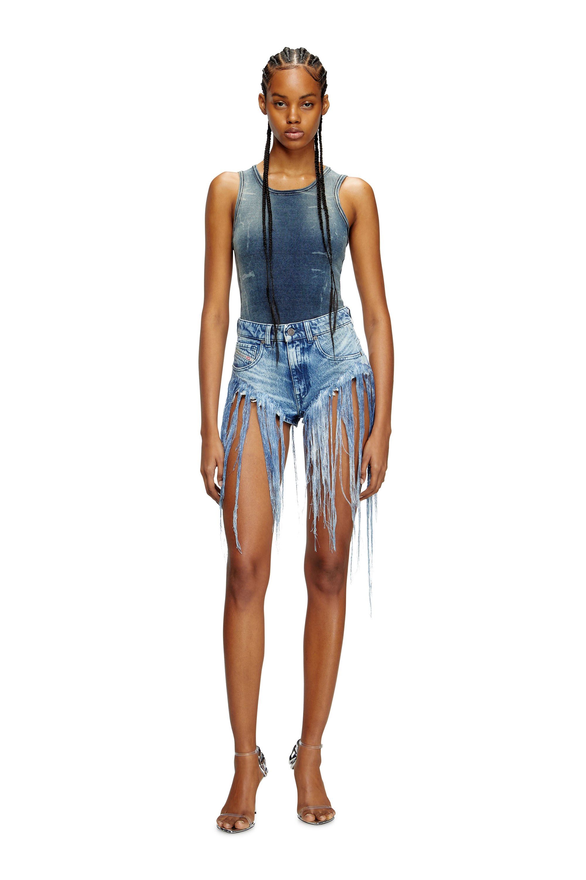 Diesel - DE-JIZZ-FSG, Short en denim effiloché à effet vieilli Femme in Bleu - 2