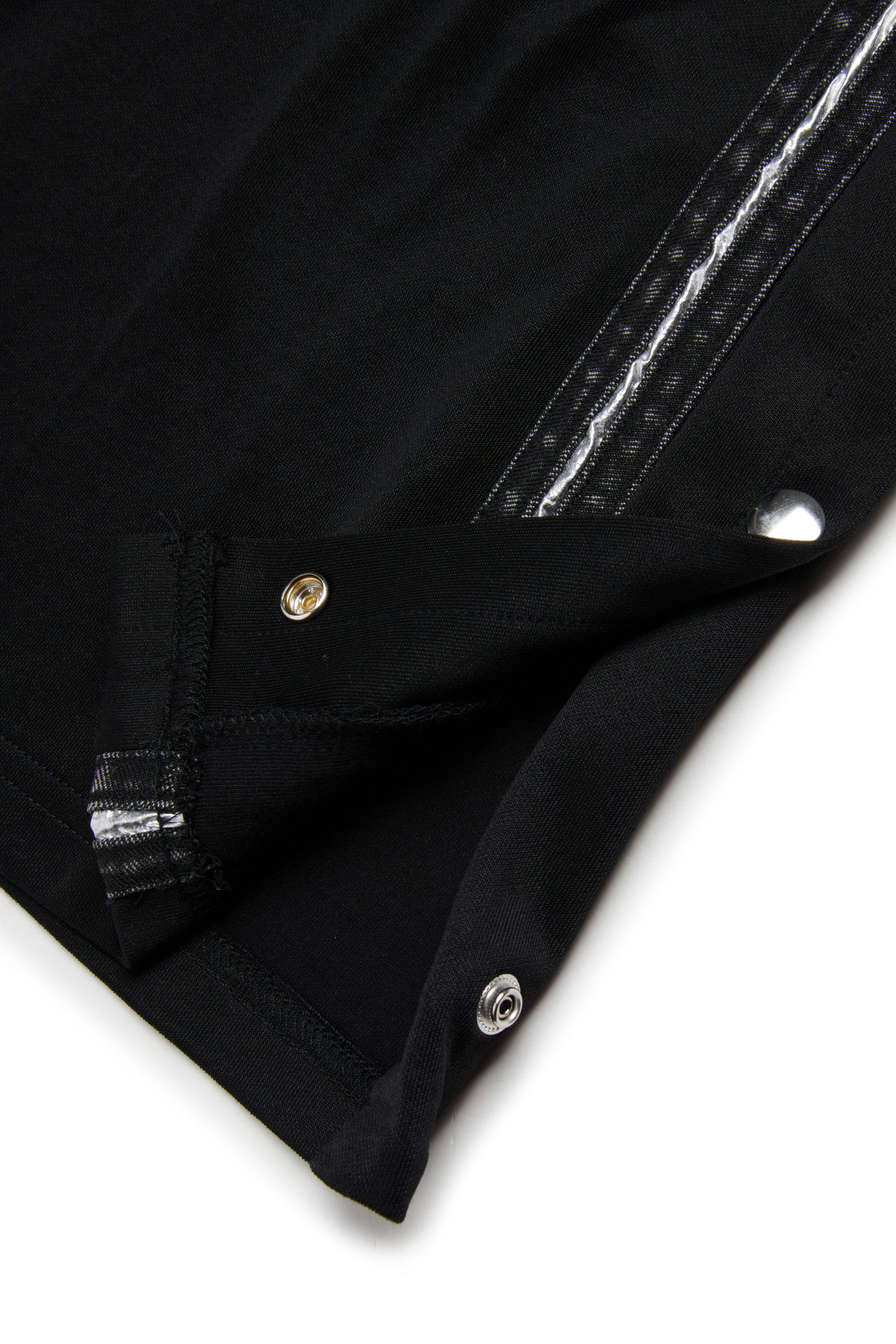 Diesel - PREET, Pantaloni ampi con bottoni a pressione Donna in Nero - 4