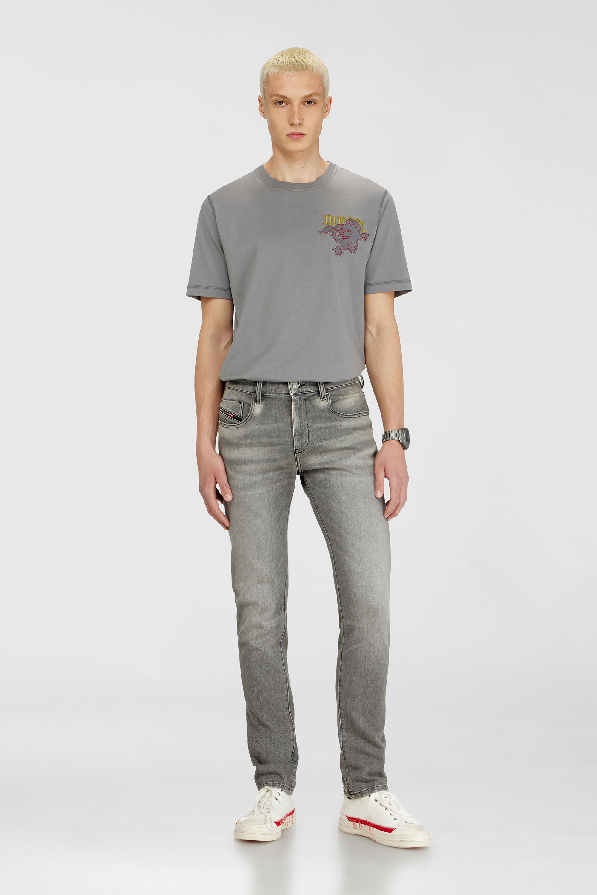 Diesel - Slim Jeans 2019 D-Strukt 0KBBL Uomo, Grigio Chiaro - Image 1