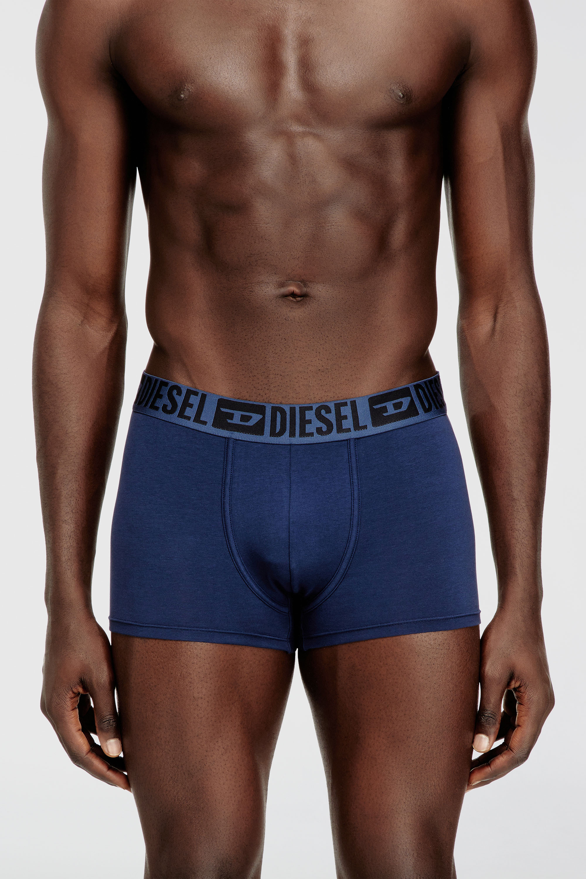 Diesel - MIKE-D-CORE-3PACK, Herren Boxershorts aus Baumwollstretch mit tonalem Bund im Dreierpack in Blau/Schwarz - 3