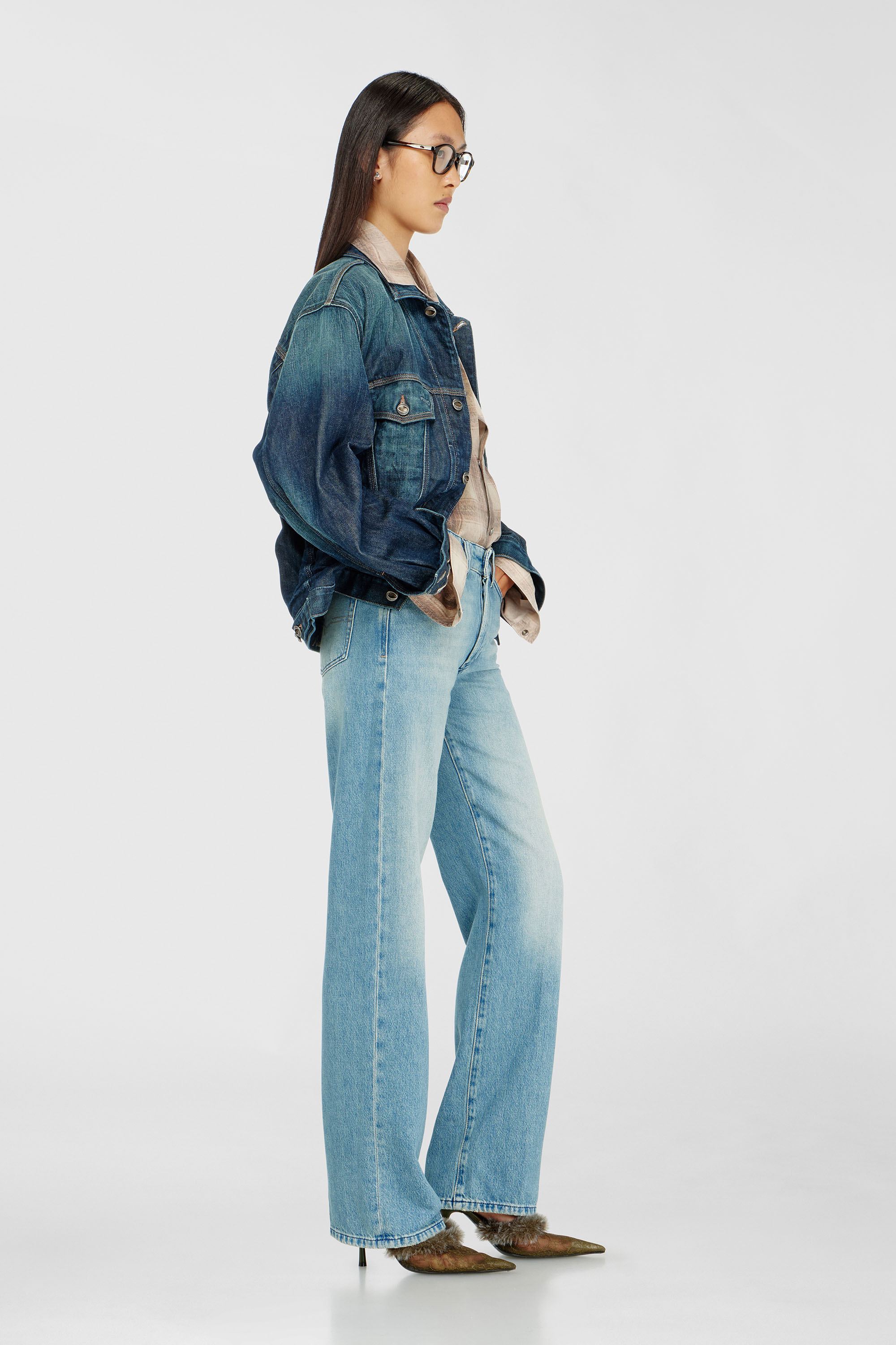 Diesel - Regular Jeans 1971 D-Sent 0BEBF Femme, Bleu Clair - Image 2