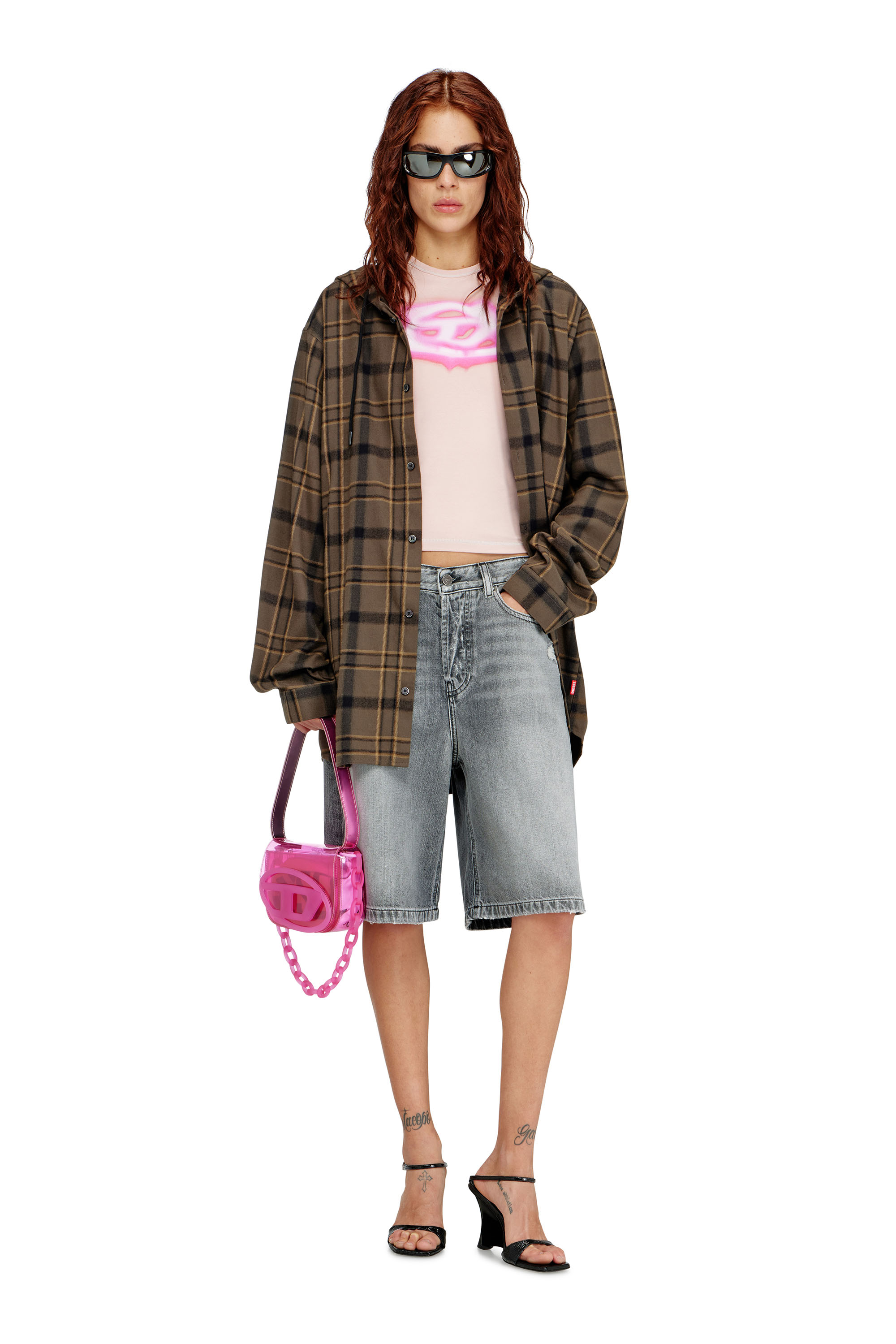 Diesel - DE-SIRE-SHORT, Damen Jeansshorts mit ausgefransten S&auml;umen in Grau - 2