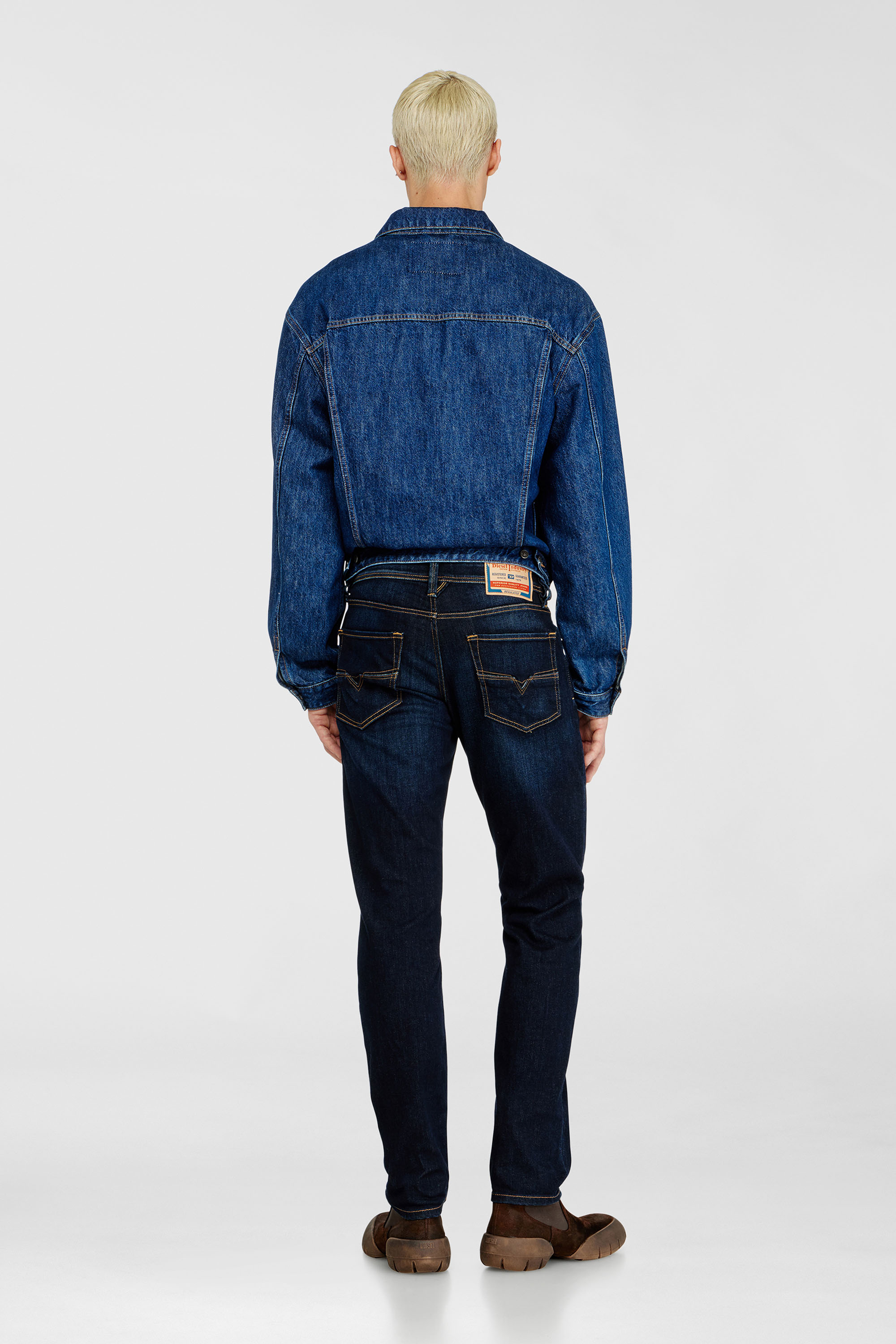 Diesel - Regular Jeans 1986 Larkee-Beex 09Q15 Homme, Bleu Fonc&eacute; - Image 3