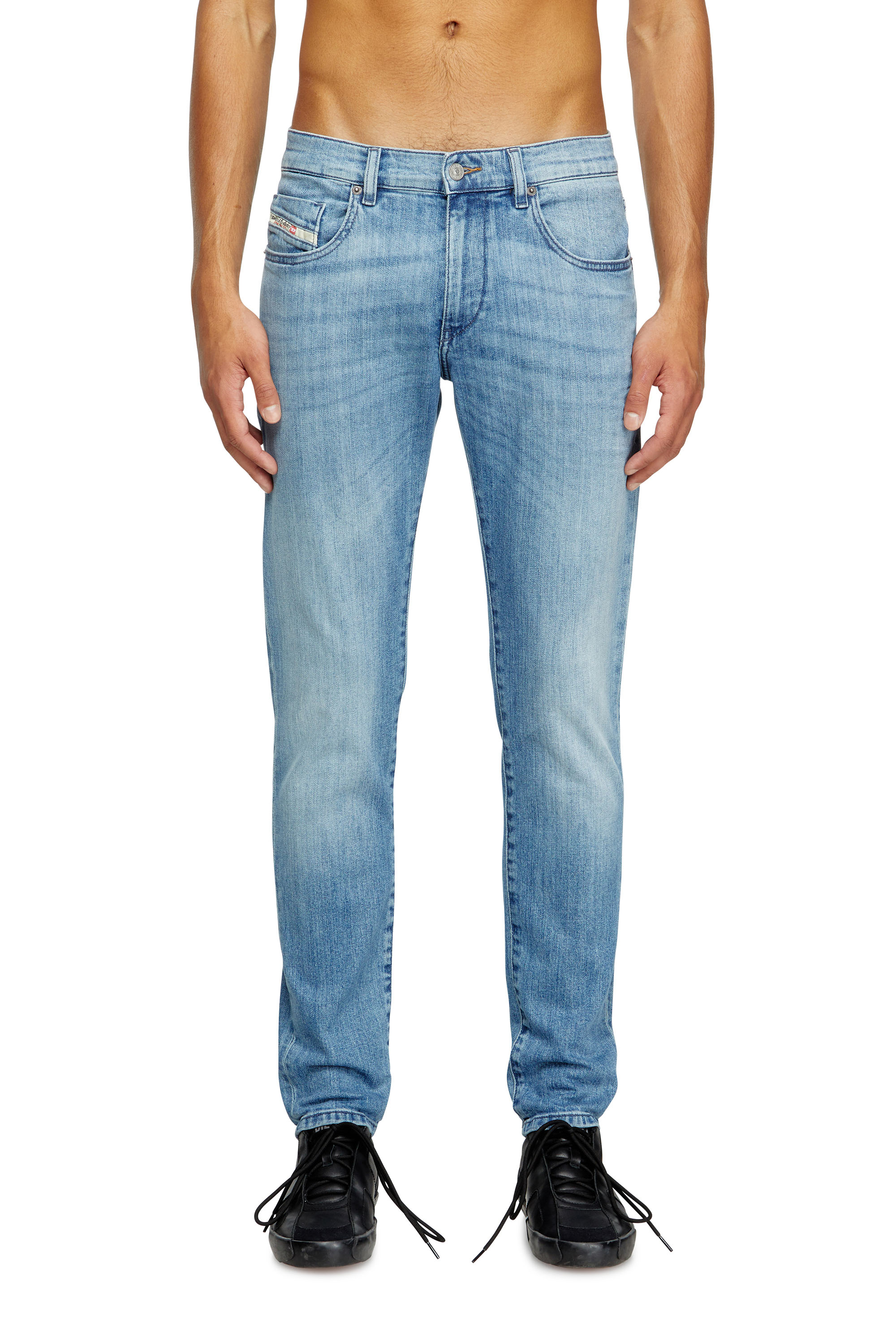 Diesel - Slim Jeans 2019 D-Strukt 0GRDI Uomo, Blu Chiaro - Image 2