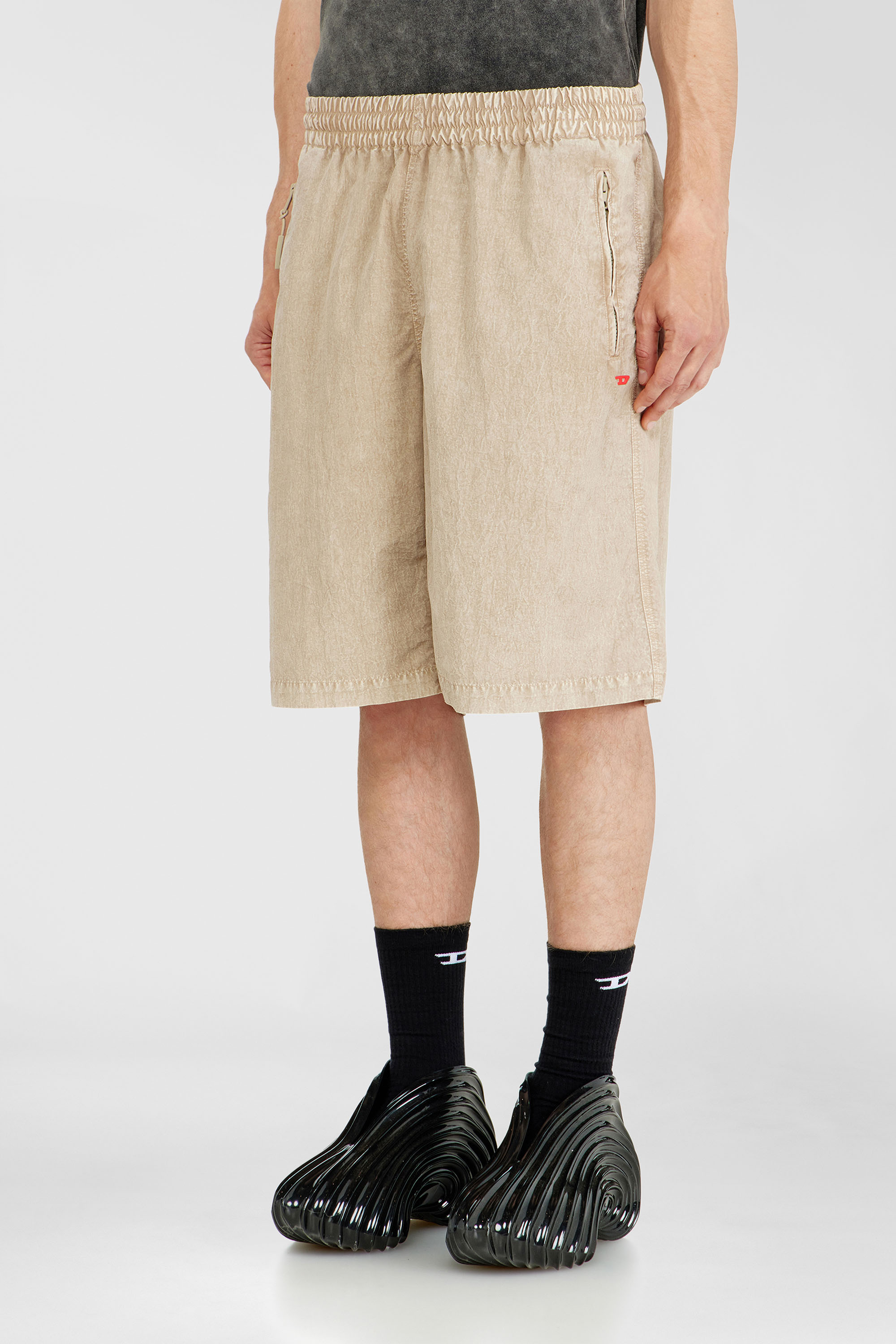 Diesel - P-THECK-SHORT-PLBH, Herren Behandelte Nylon-Shorts in Beige - 1