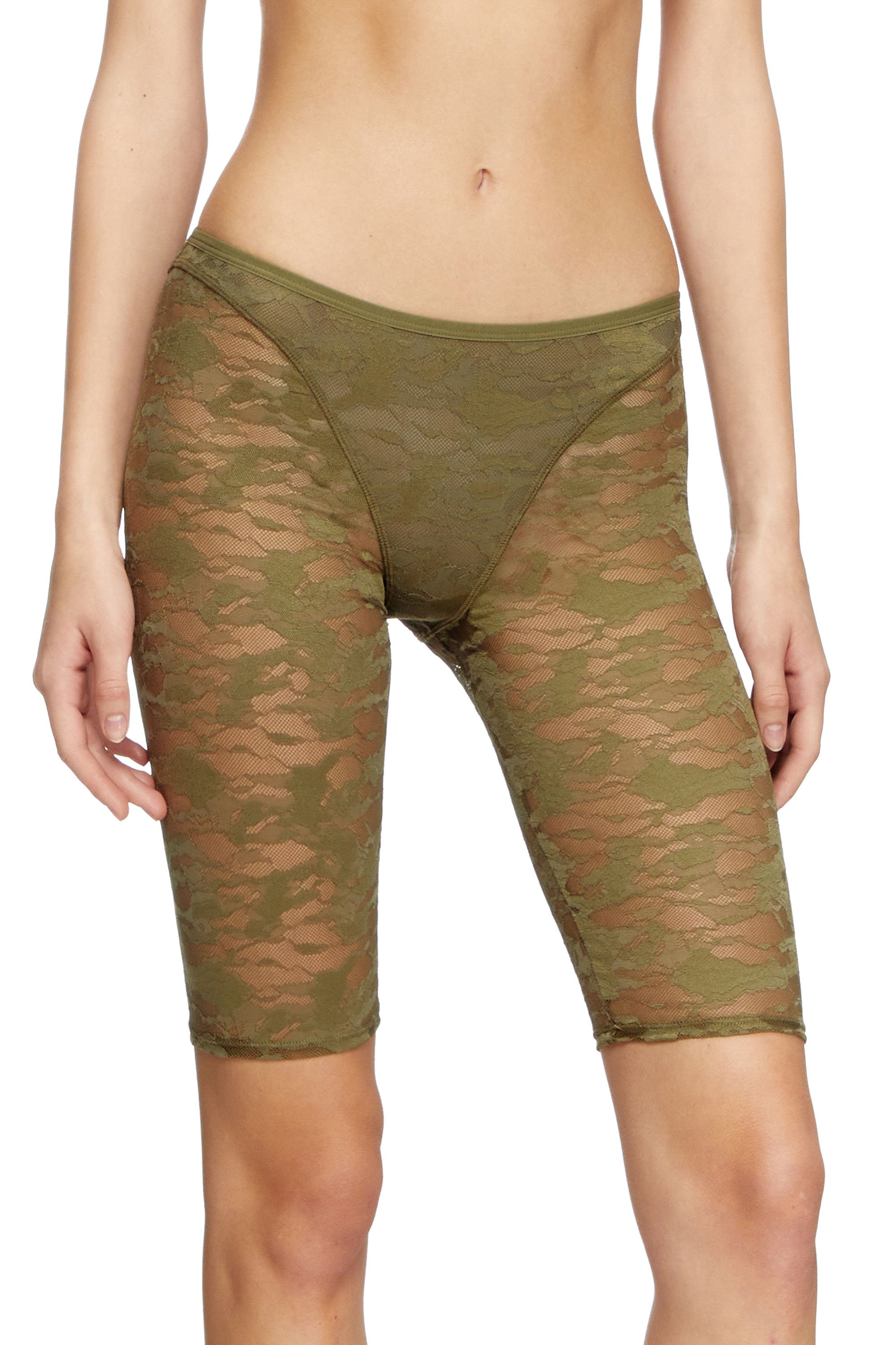 Diesel - UFLB-D-OVAL-LACE-SHORT, Short in pizzo camouflage con placca Oval D Donna in Verde - 2