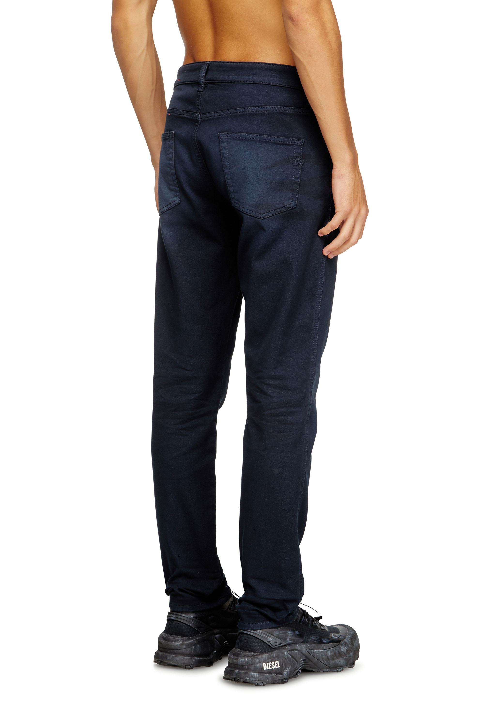 Diesel - Herren Slim 2062 D-Strukt Joggjeans® 0670M, Dunkelblau - 2