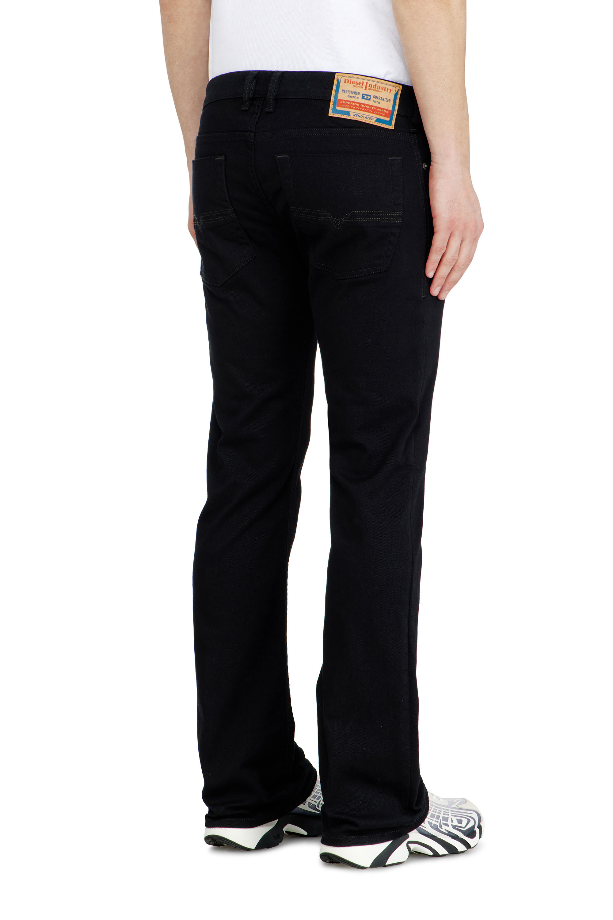 Diesel - Bootcut Jeans 2007 Zatiny 0688H Uomo, Nero/Grigio scuro - Image 5