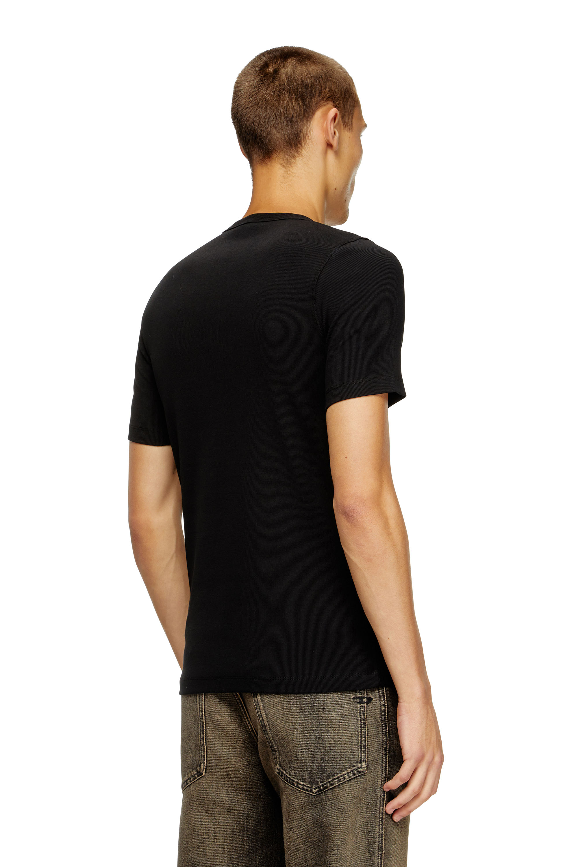 Diesel - D-RIBBER-N, T-shirt avec empi&egrave;cement D Homme in Noir - 4