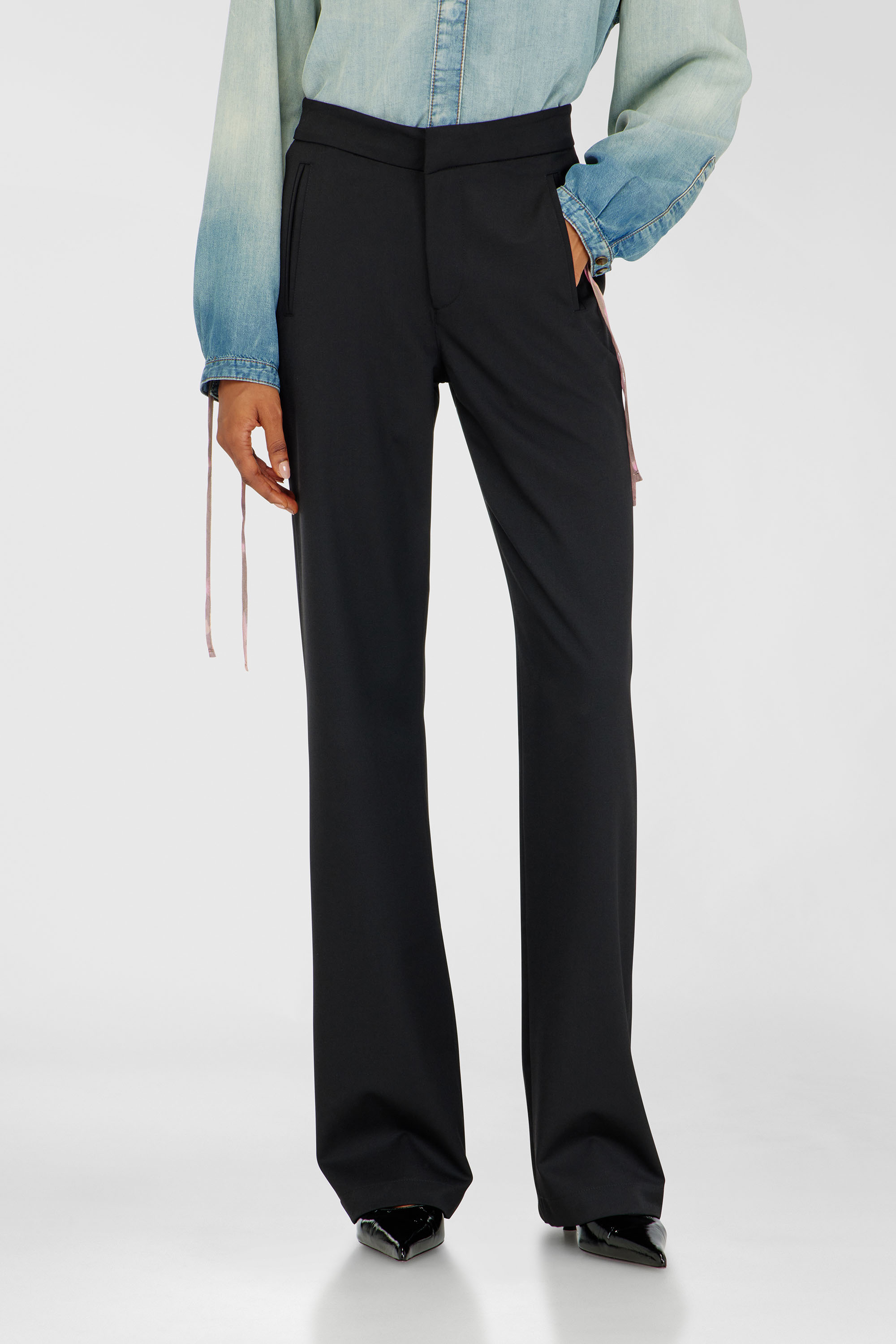 Diesel - P-ROMISE-S3, Pantalon en laine froide Femme in Noir - 3