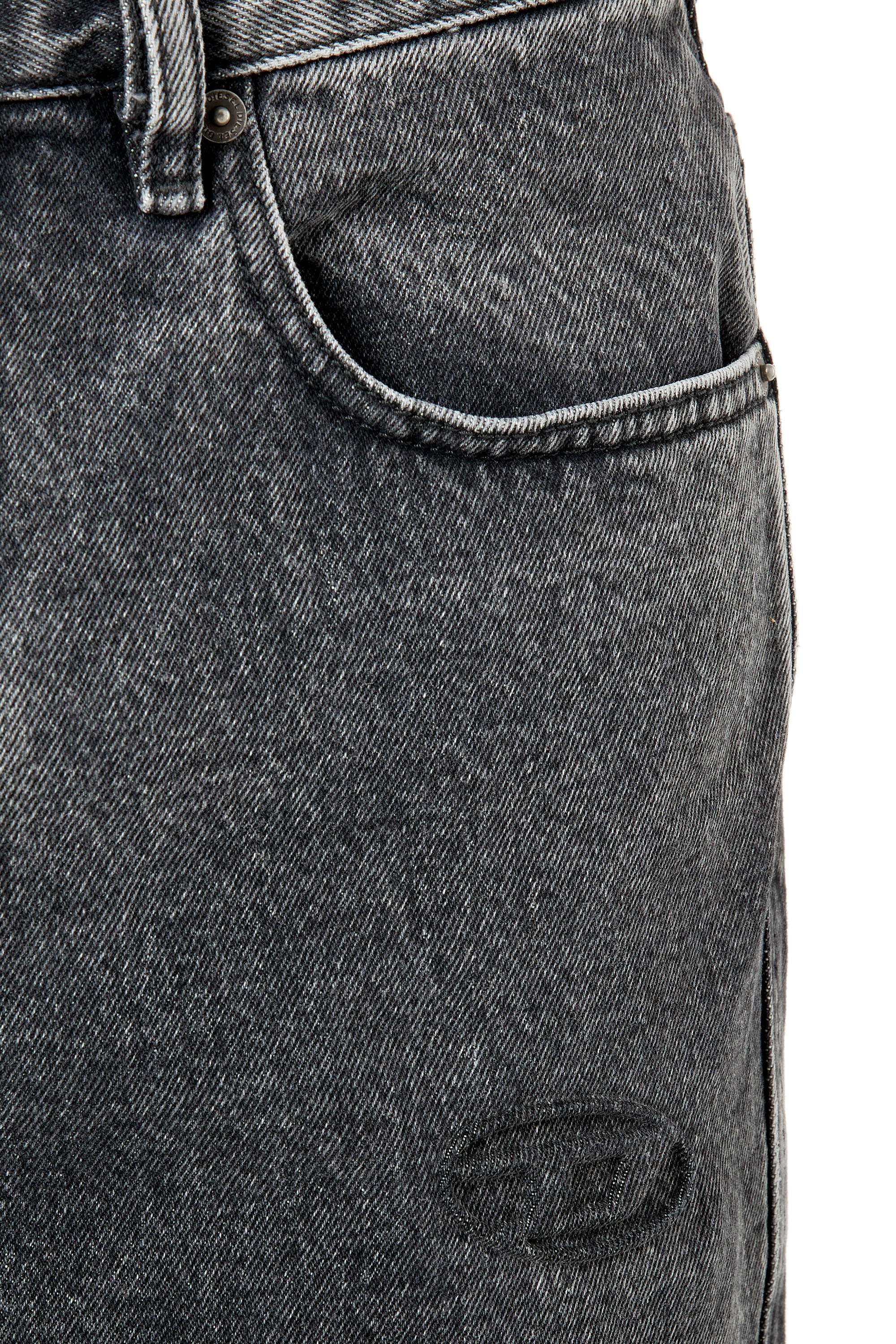 Diesel - 2020 D-VIKER 007N4 Straight Jeans, Black/Dark grey - Image 4