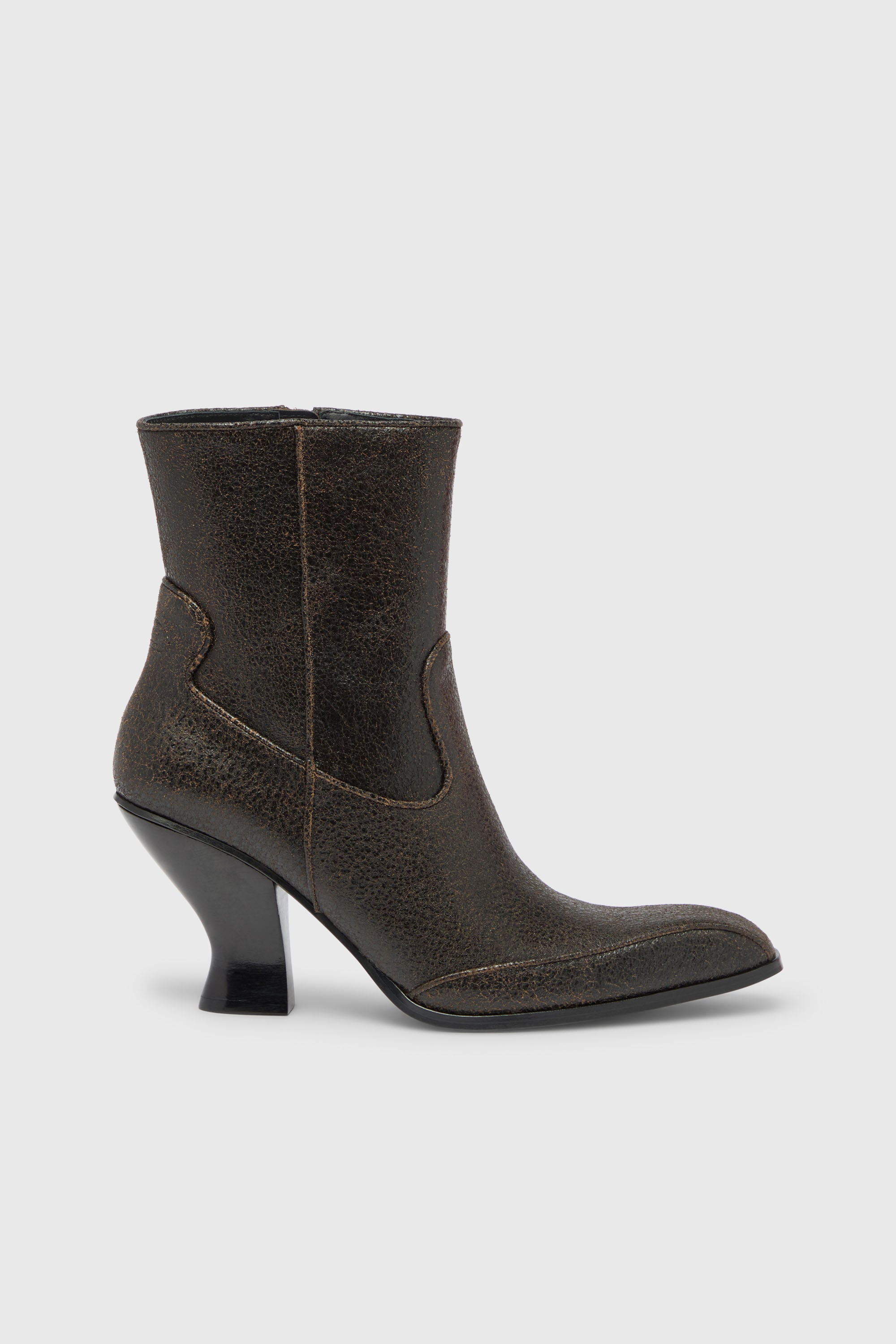 Diesel - D-LUFFY-75-AB, D-Luffy - Bottines en cuir craquel&eacute; Femme in Marron - 1