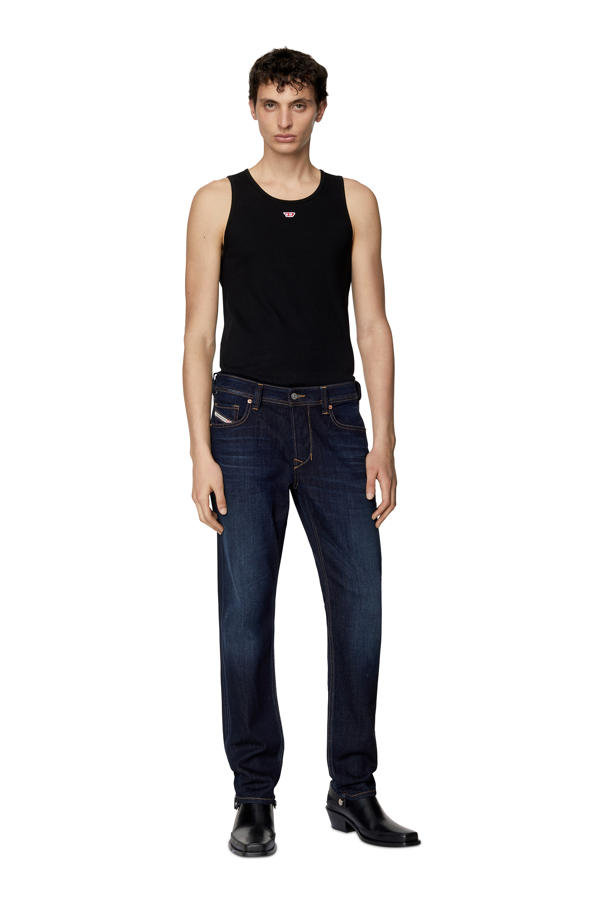 Diesel - Larkee-Beex 009ZS Tapered Jeans, Blu Scuro - Image 6