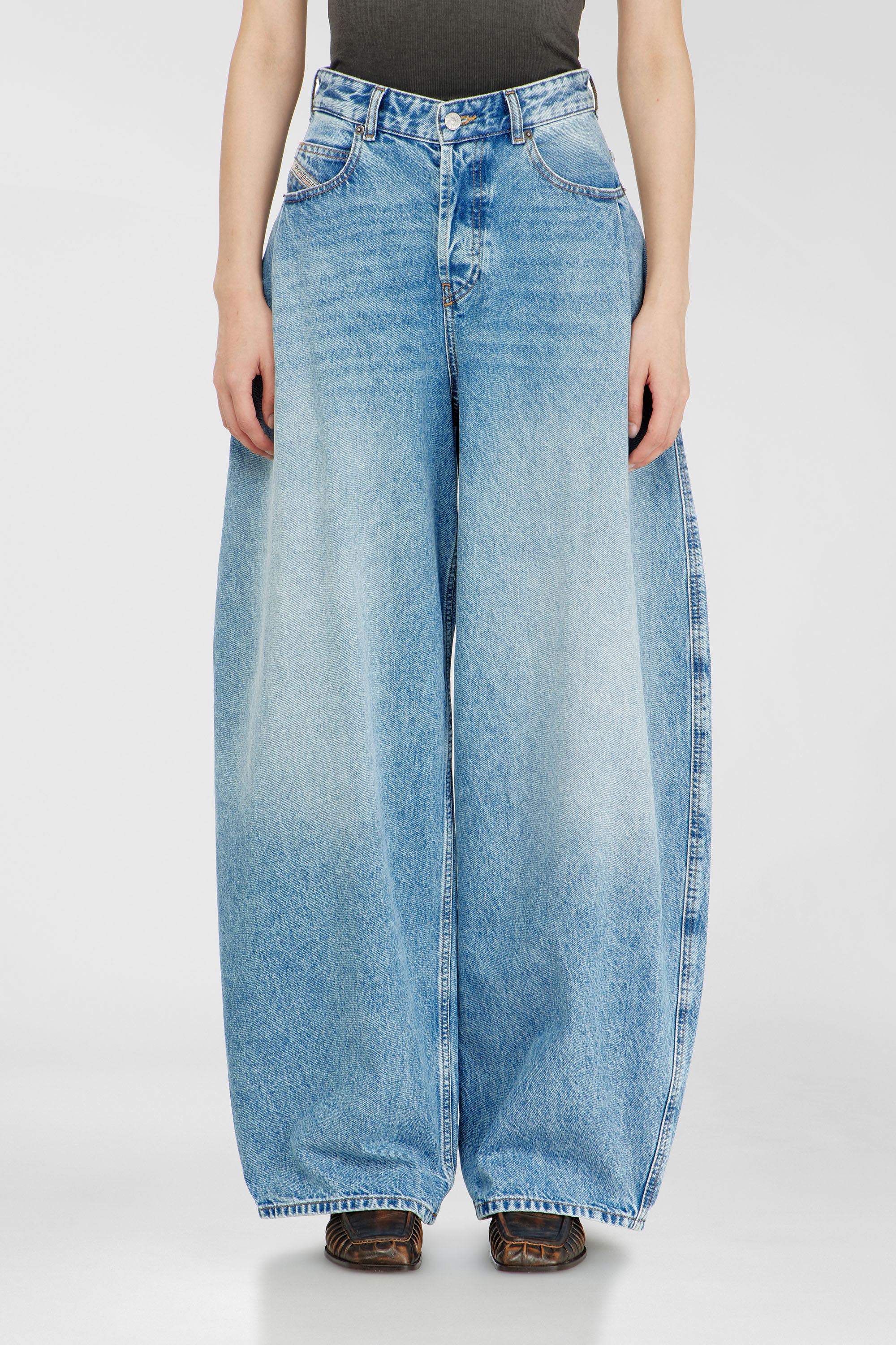 Diesel - Damen Relaxed Jeans 1987 D-Khelz 09I29, Hellblau - 4