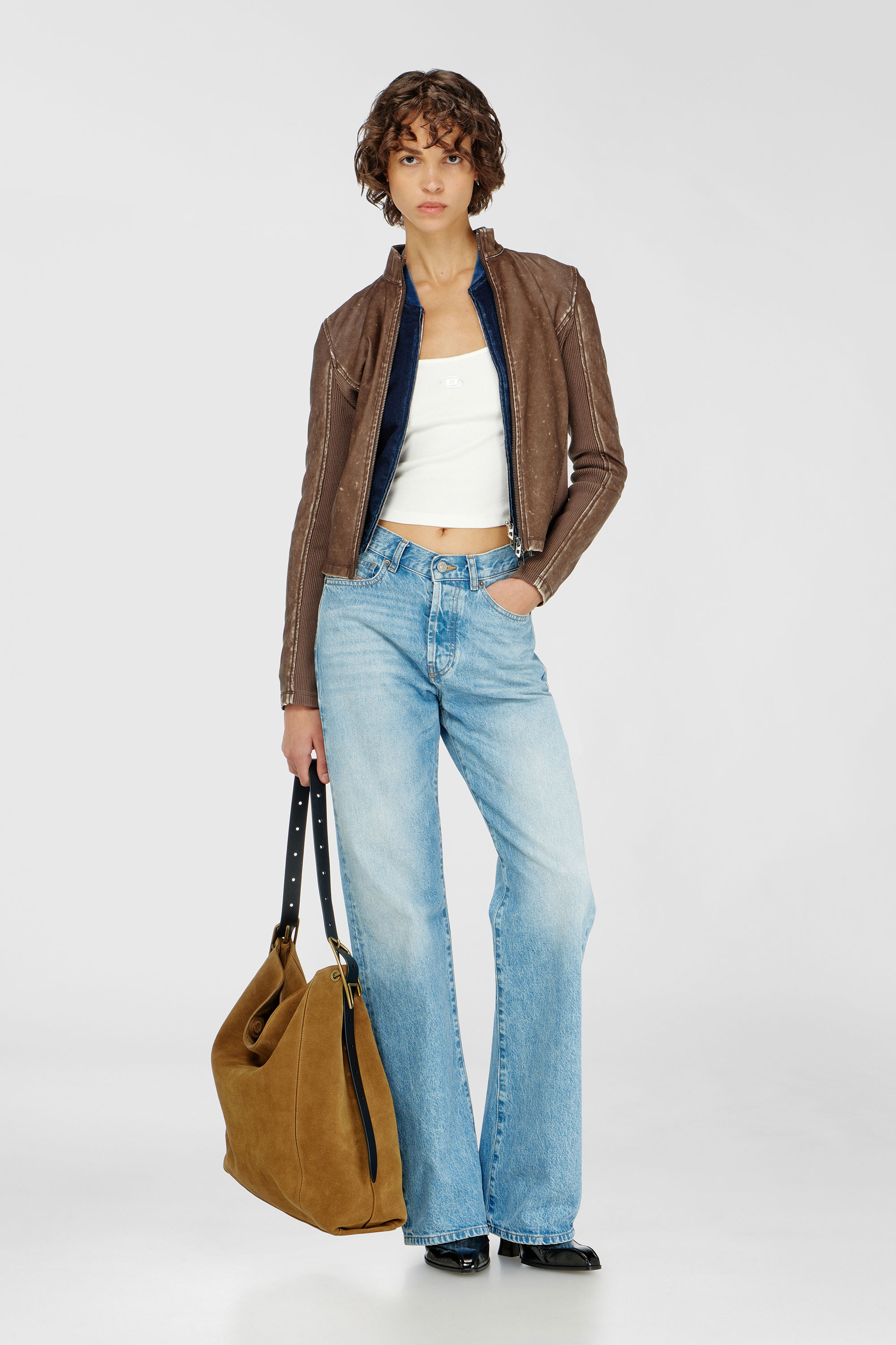 Diesel - T-HUPY-OD, Damen Rippen-Top mit metallicfarbenem Oval D in Wei&szlig; - 2
