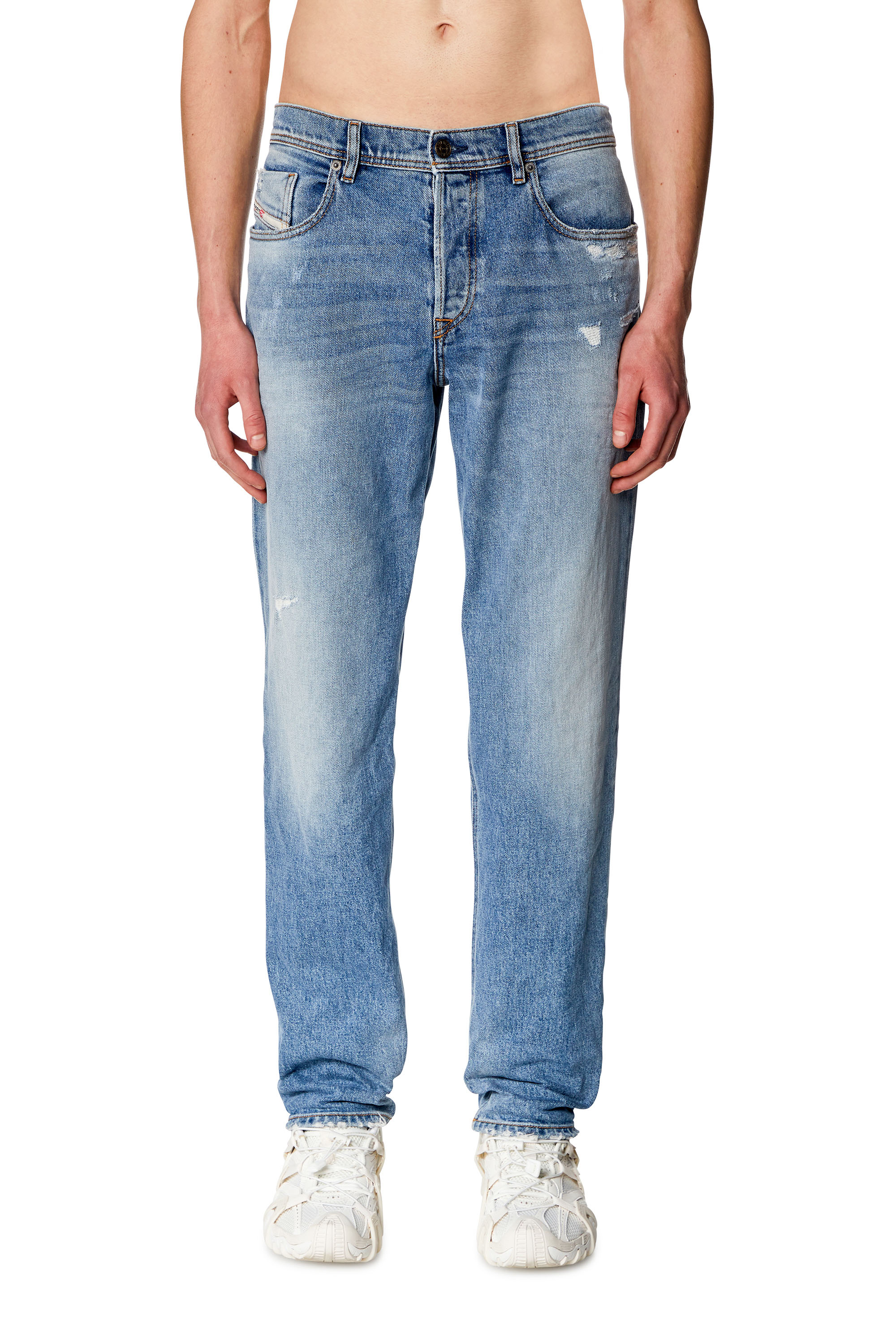 Diesel - Tapered Jeans 2023 D-Finitive 09H46, Bleu Clair - Image 1