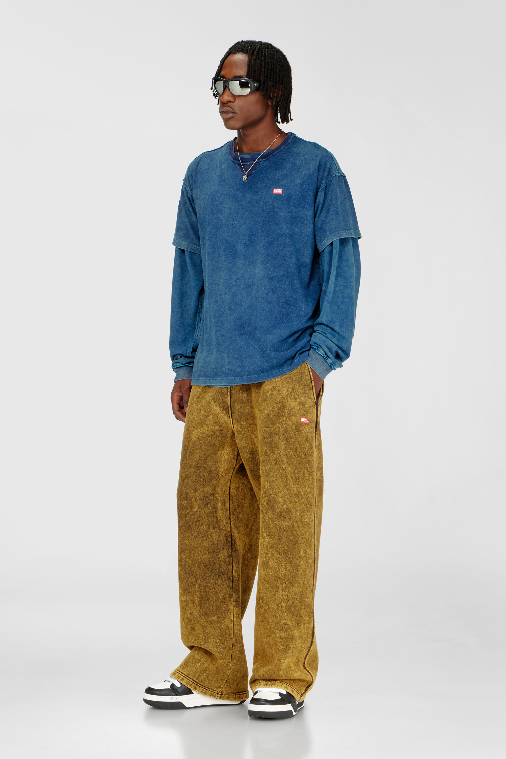 Diesel - T-NORM-RAW, Herren Acid-wash T-Shirt mit ausgefransten Details in Blau - 2