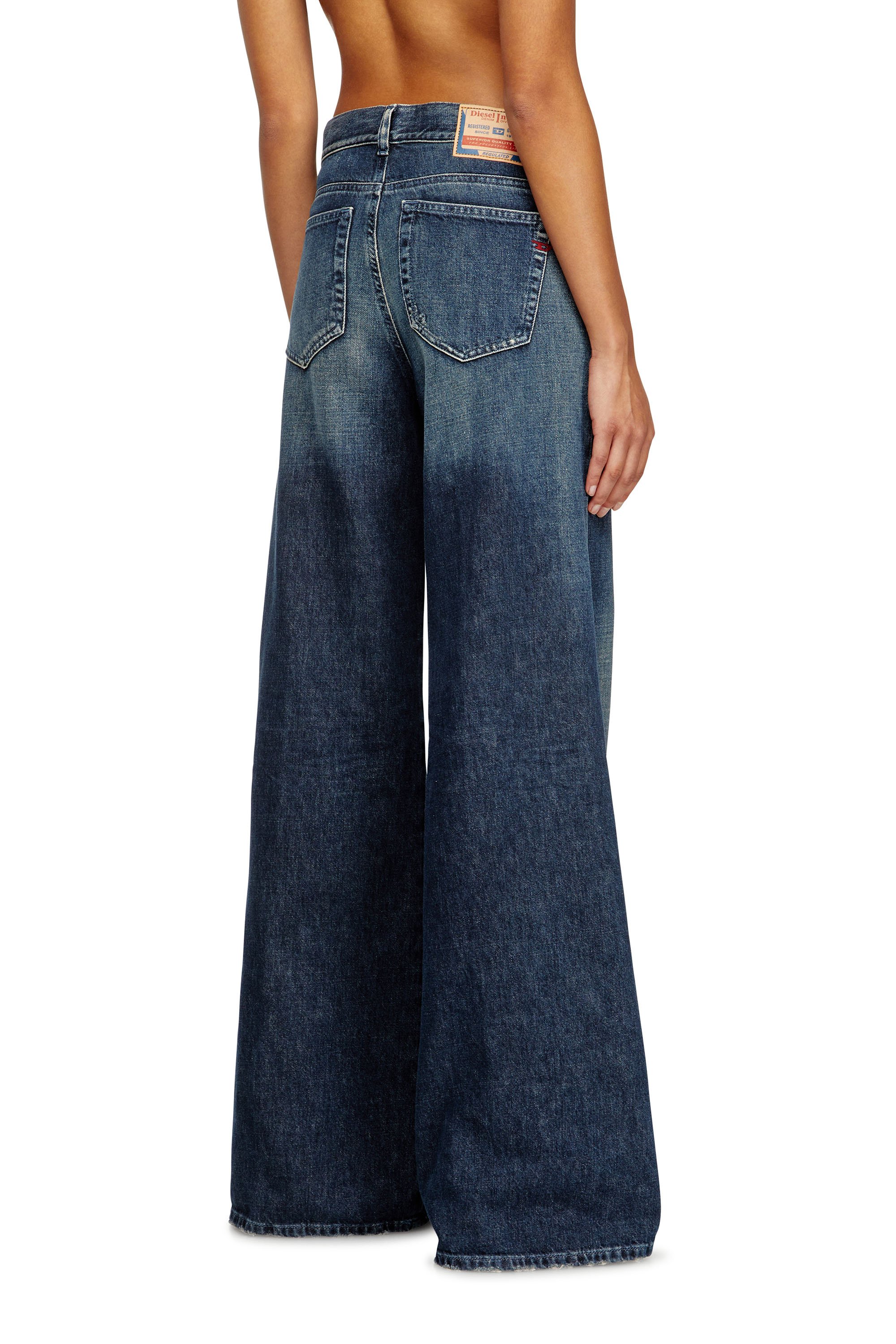 Diesel - Damen Flare Jeans 1978 D-Akemi 09N70, Dunkelblau - 4