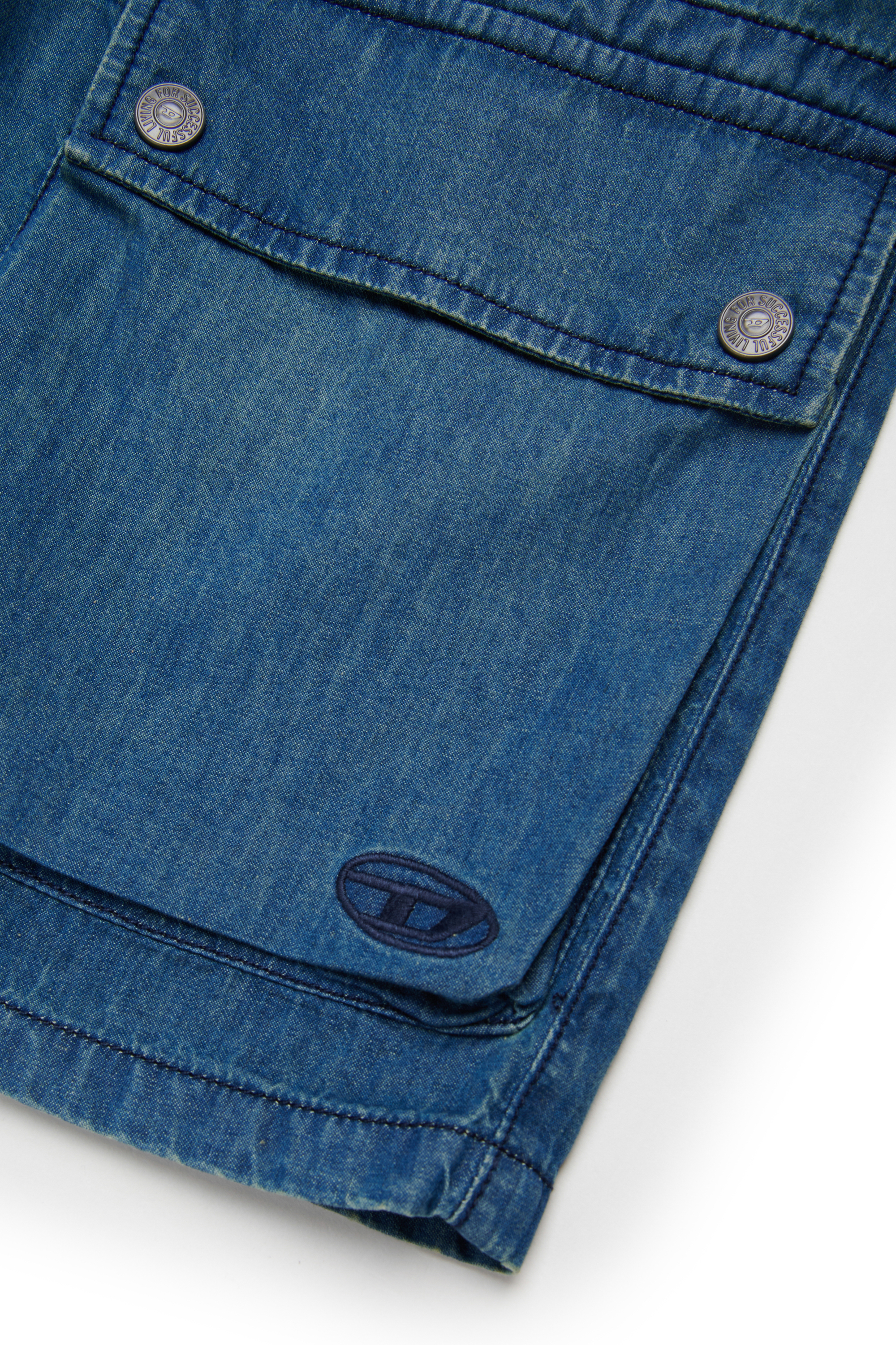 Diesel - PELTY, Short cargo en denim avec taille &eacute;lastique Femme in Bleu - 4