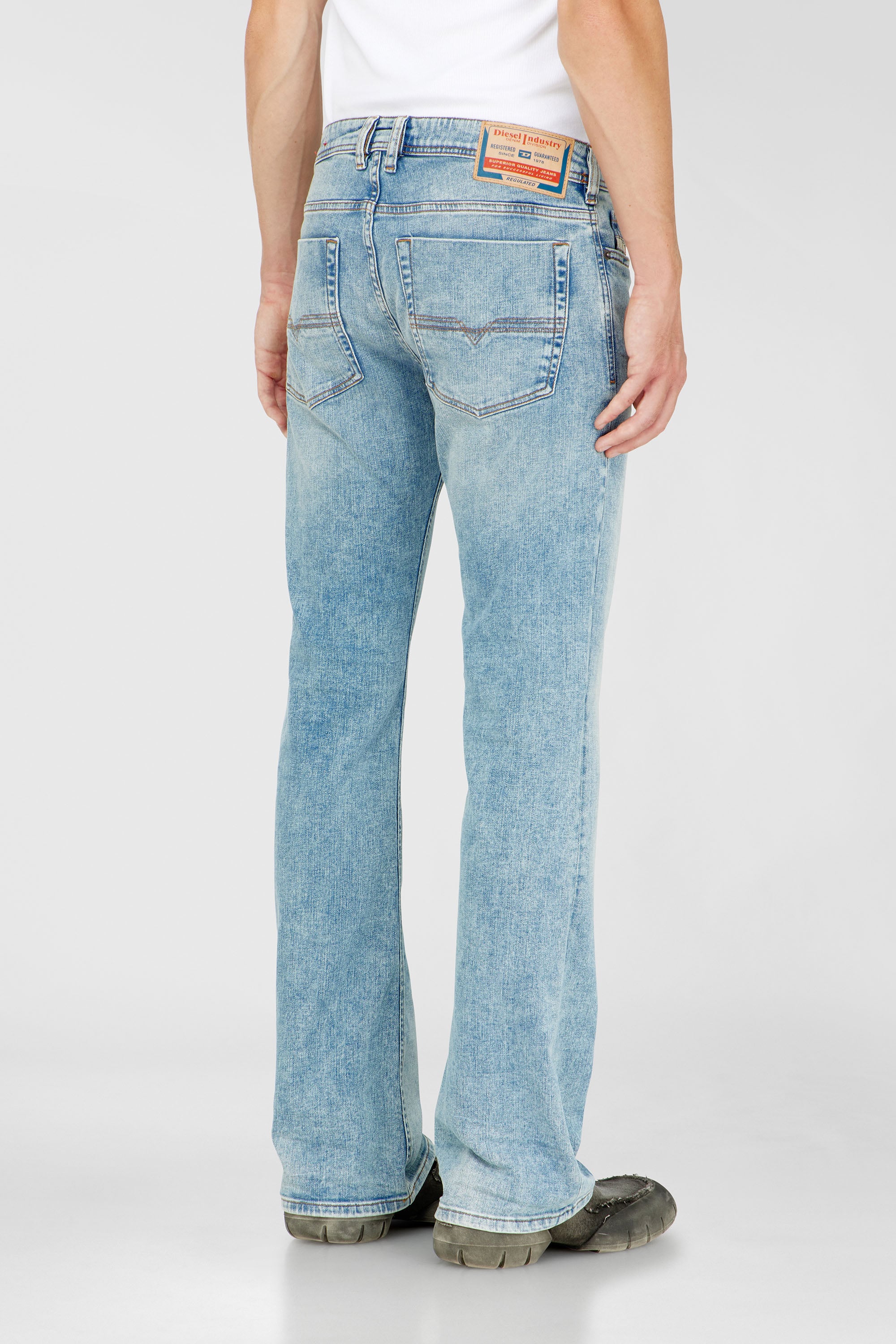 Diesel - Herren Bootcut Jeans 2007 Zatiny 0DBDV, Hellblau - 5