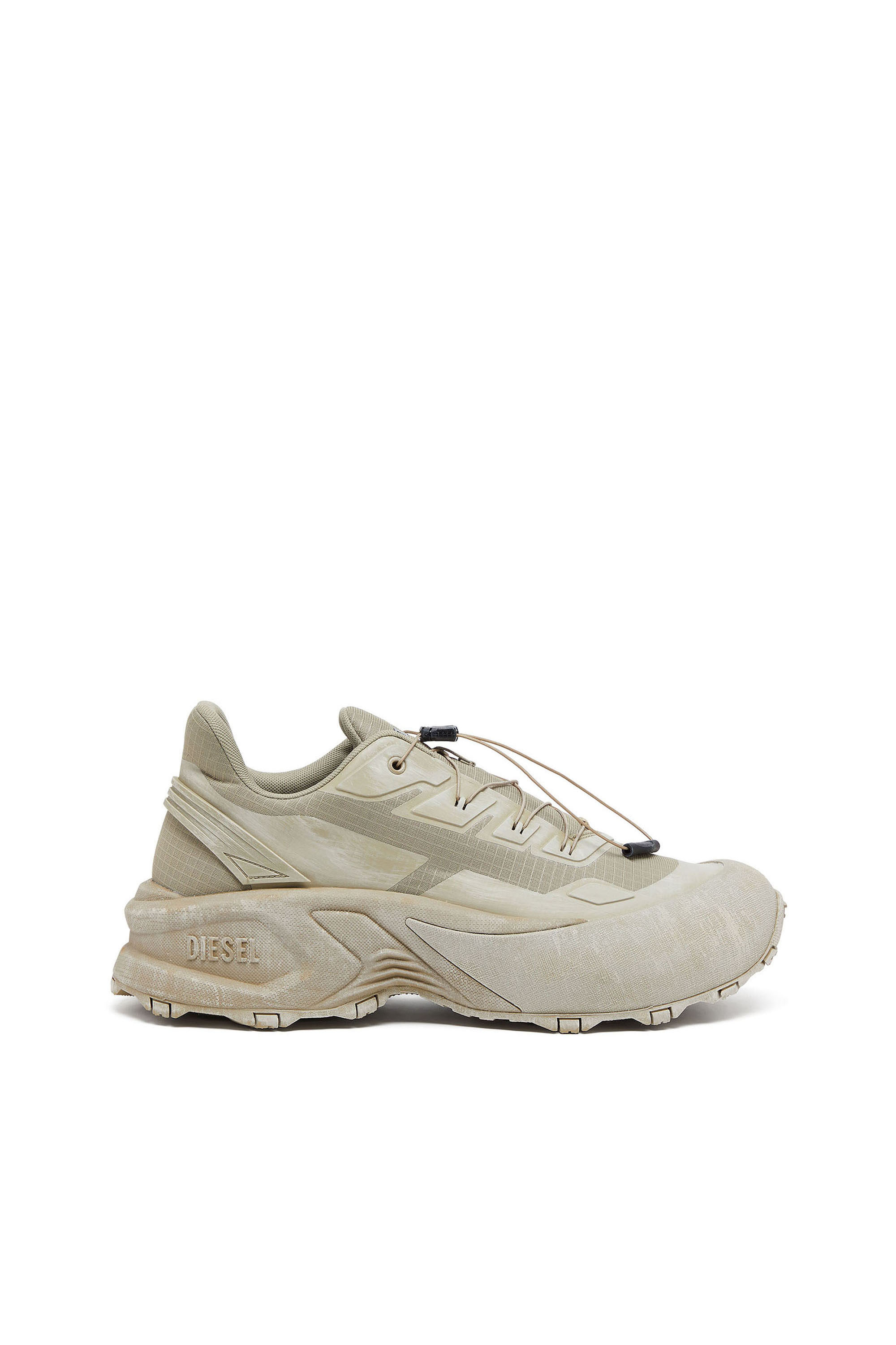 D-CAGE RUNNER