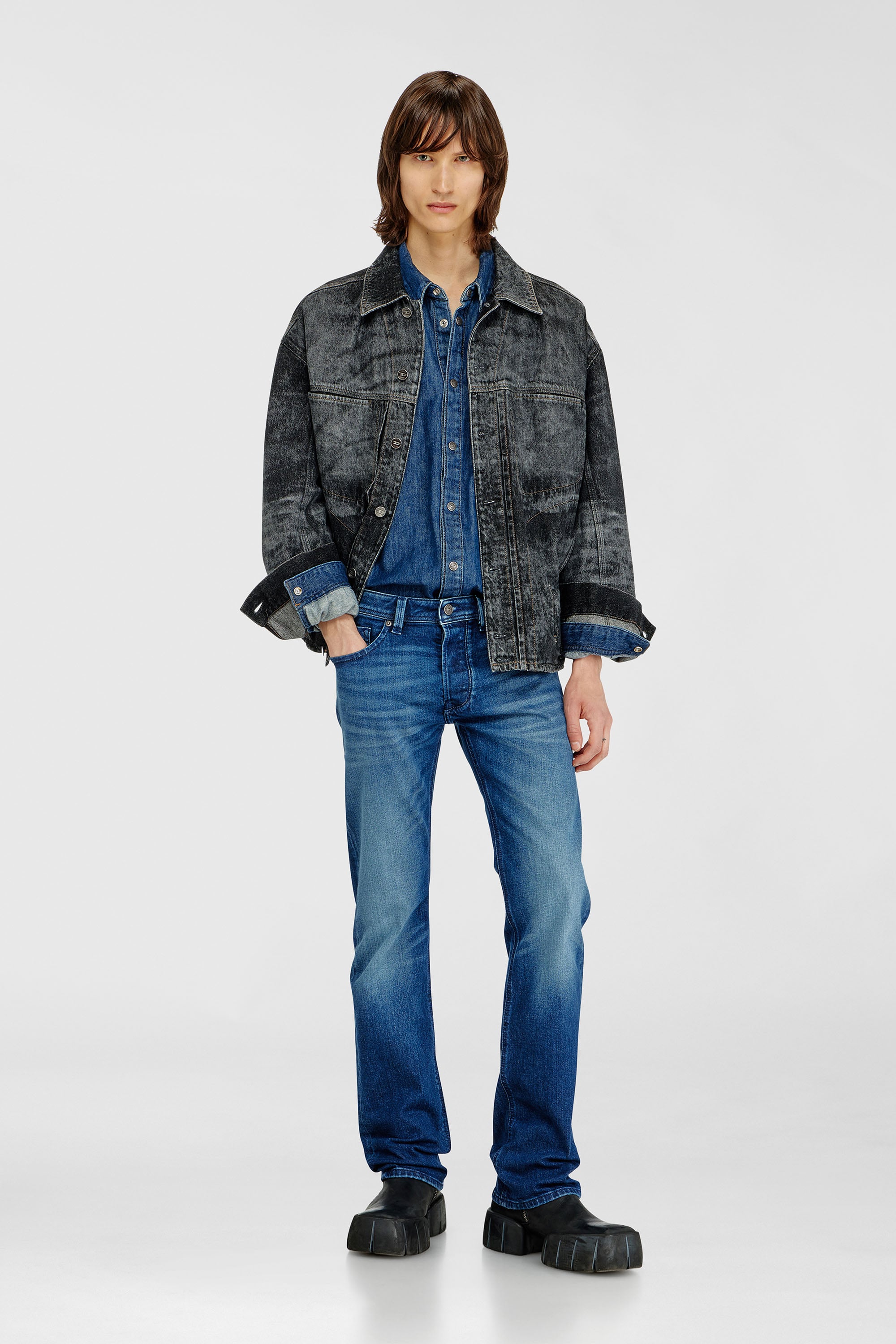 Diesel - Regular Jeans 1985 Larkee 09L51 Homme, Bleu Fonc&eacute; - Image 1