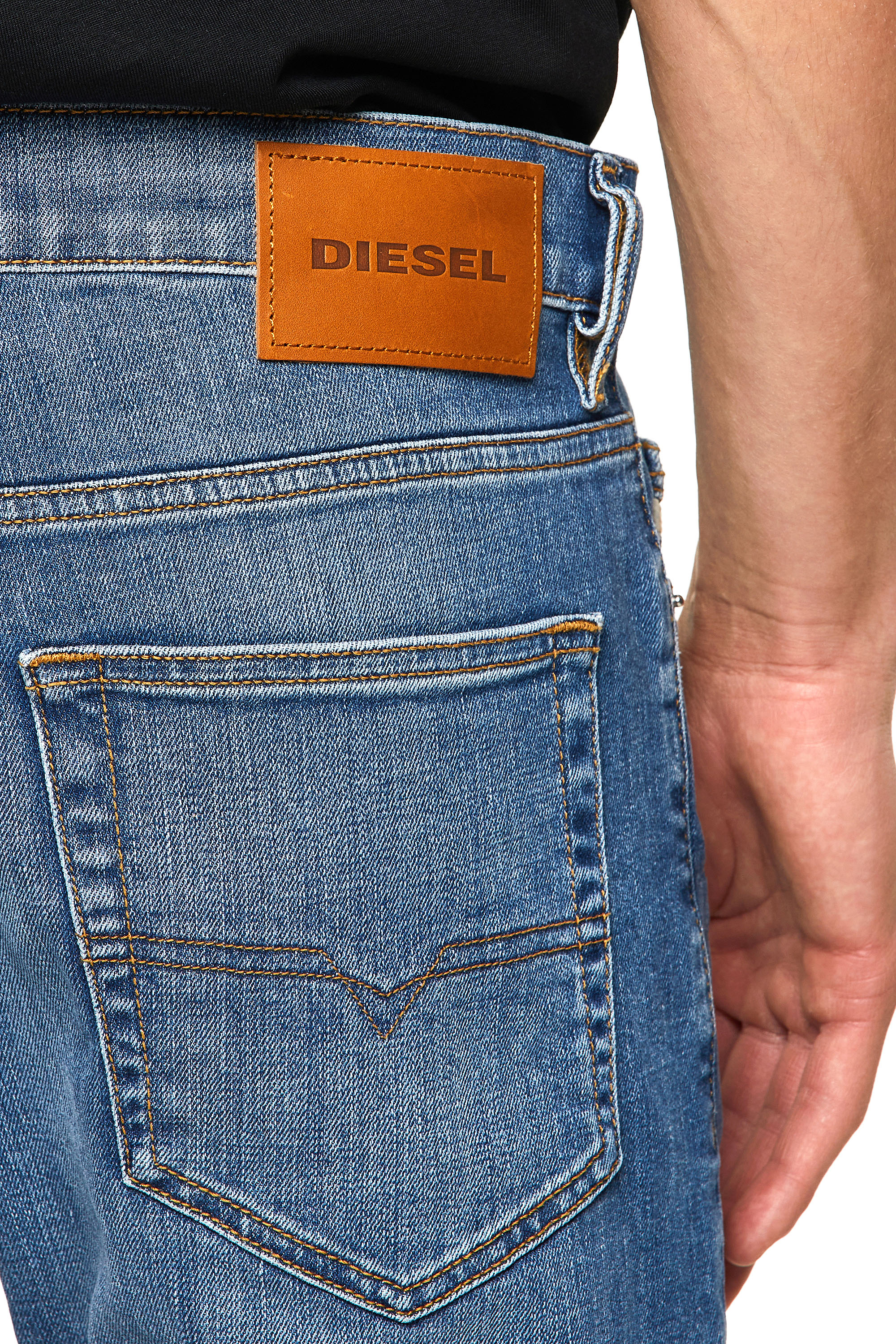 Diesel - D-Luster 009ZR Slim Jeans, Blu Chiaro - Image 4