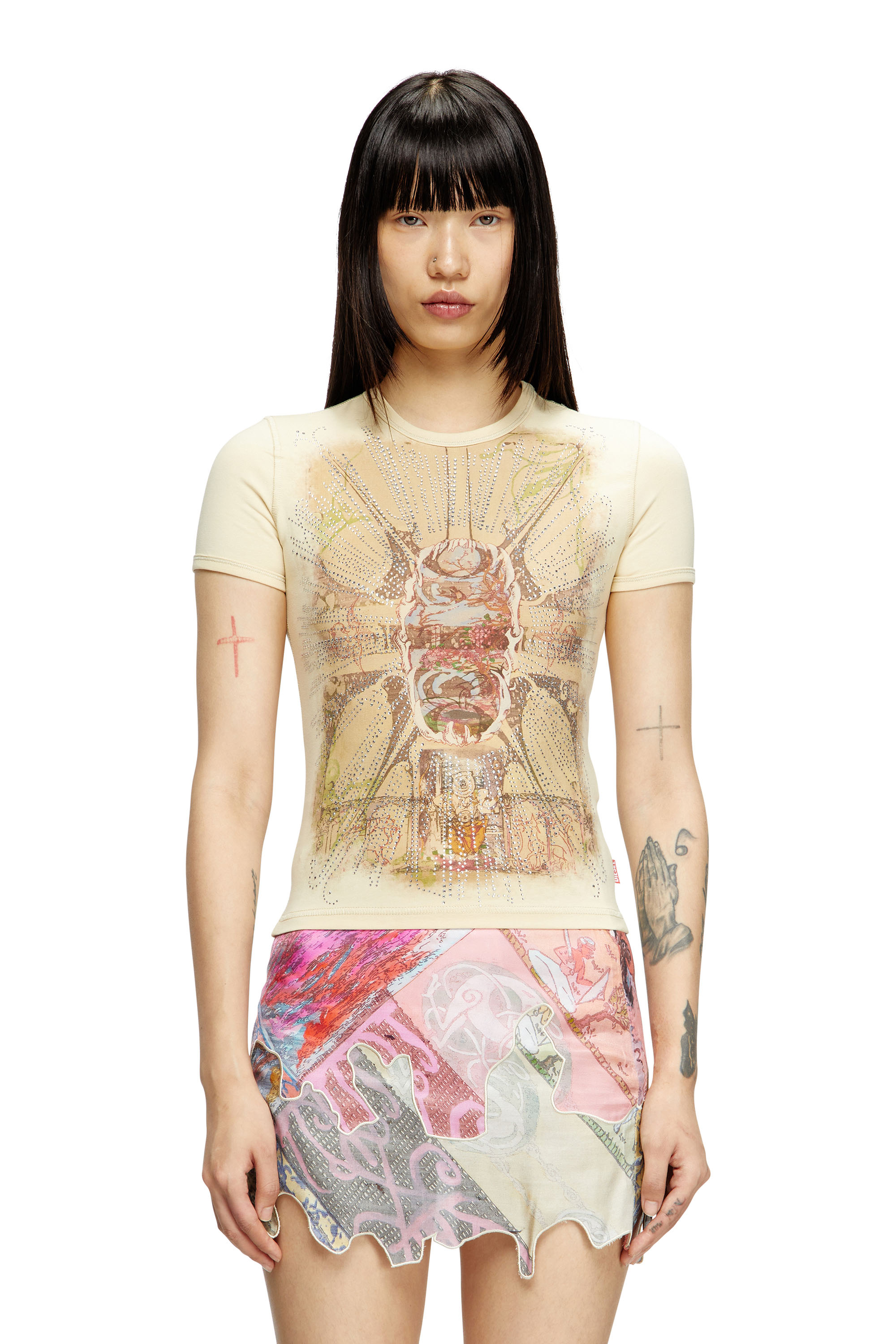 Diesel - T-UNCUTIES-LONG-R14, Damen T-Shirt mit Strass-Grafik in Hellbraun - 1