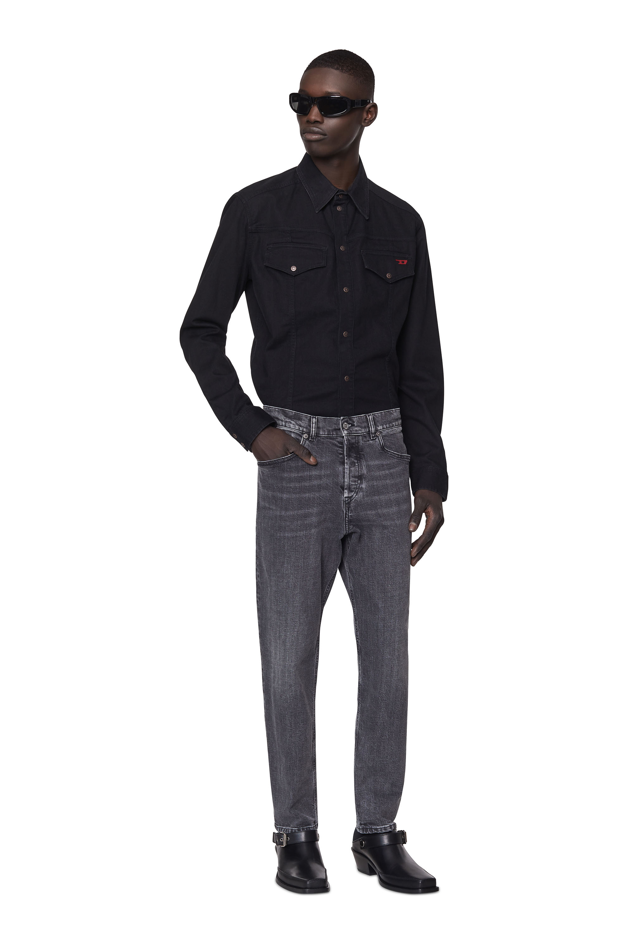 2005 D-FINING 09C47 Tapered Jeans