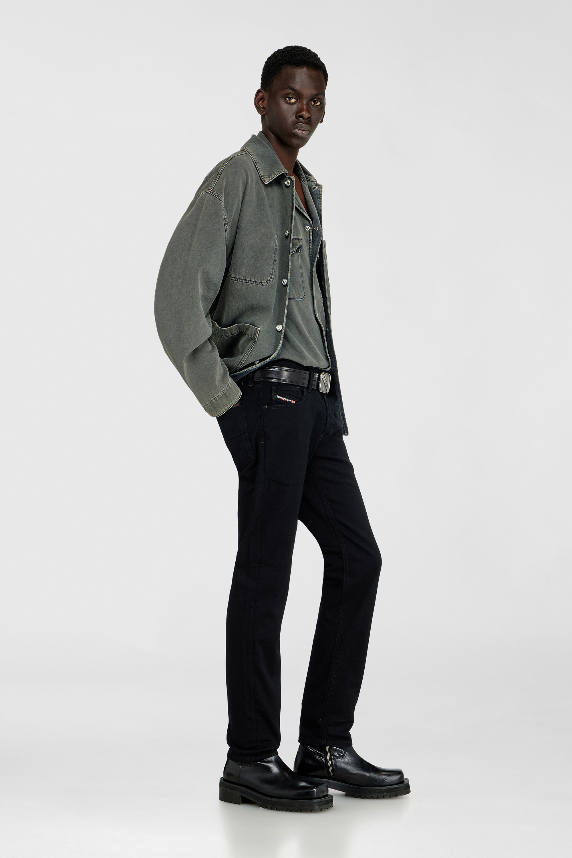 Diesel - Regular Jeans 1986 Larkee-Beex 0688H Homme, Noir/Gris fonc&eacute; - Image 2
