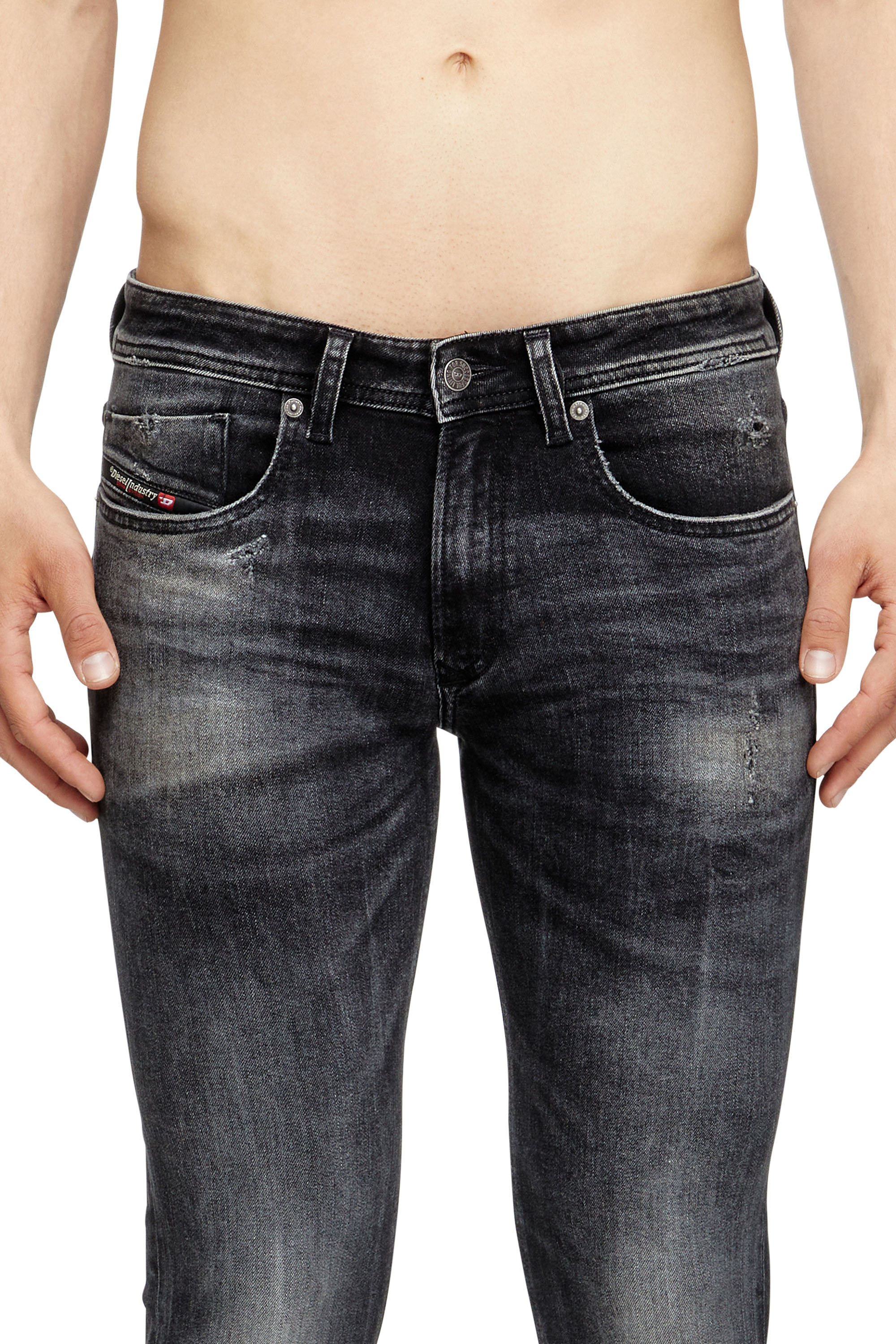 Diesel - Skinny Jeans 1979 Sleenker 0DBDP Uomo, Nero/Grigio scuro - Image 5