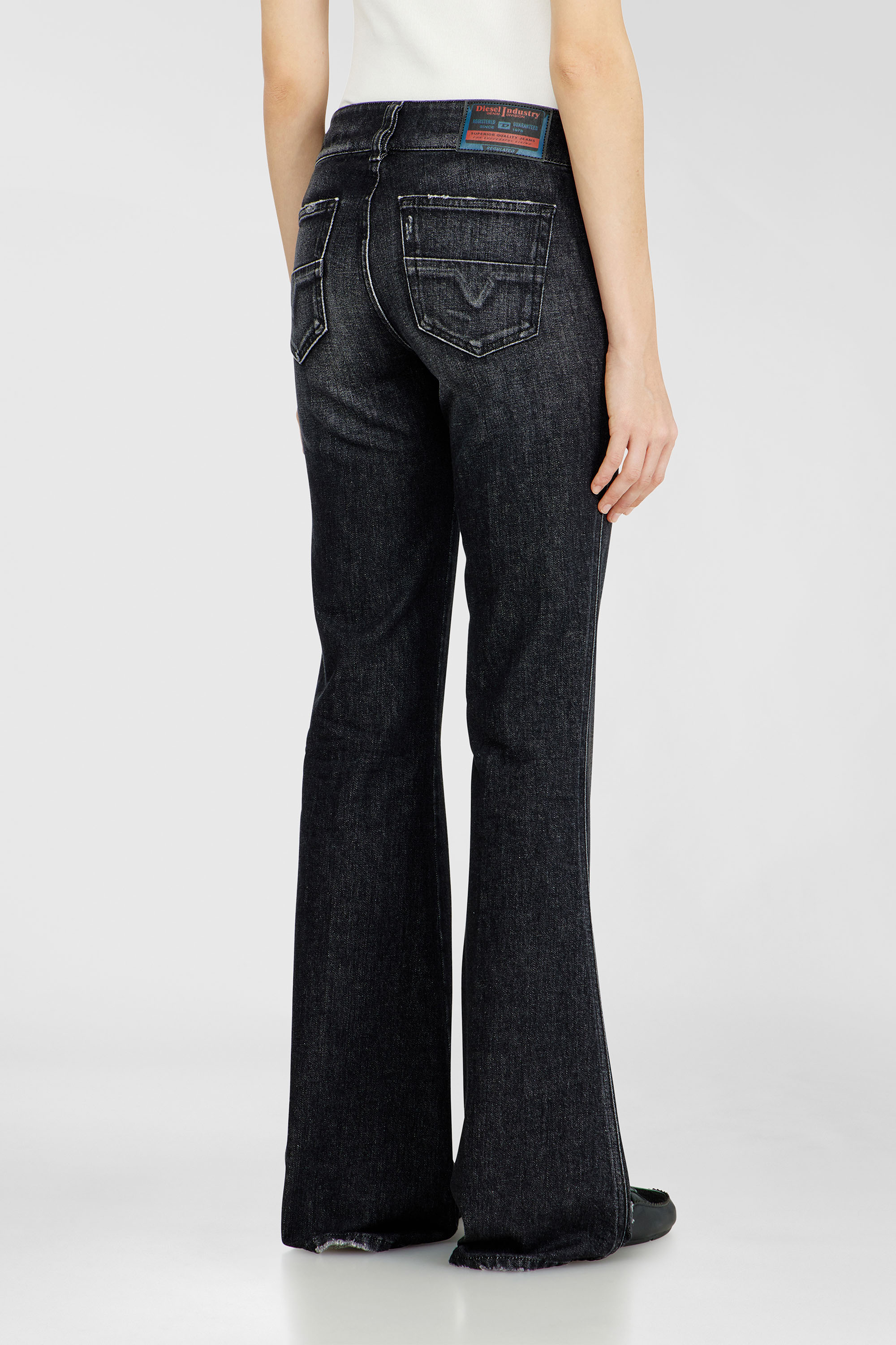 Diesel - Bootcut Jeans D-Hush 09N50 Femme, Noir/Gris fonc&eacute; - Image 5
