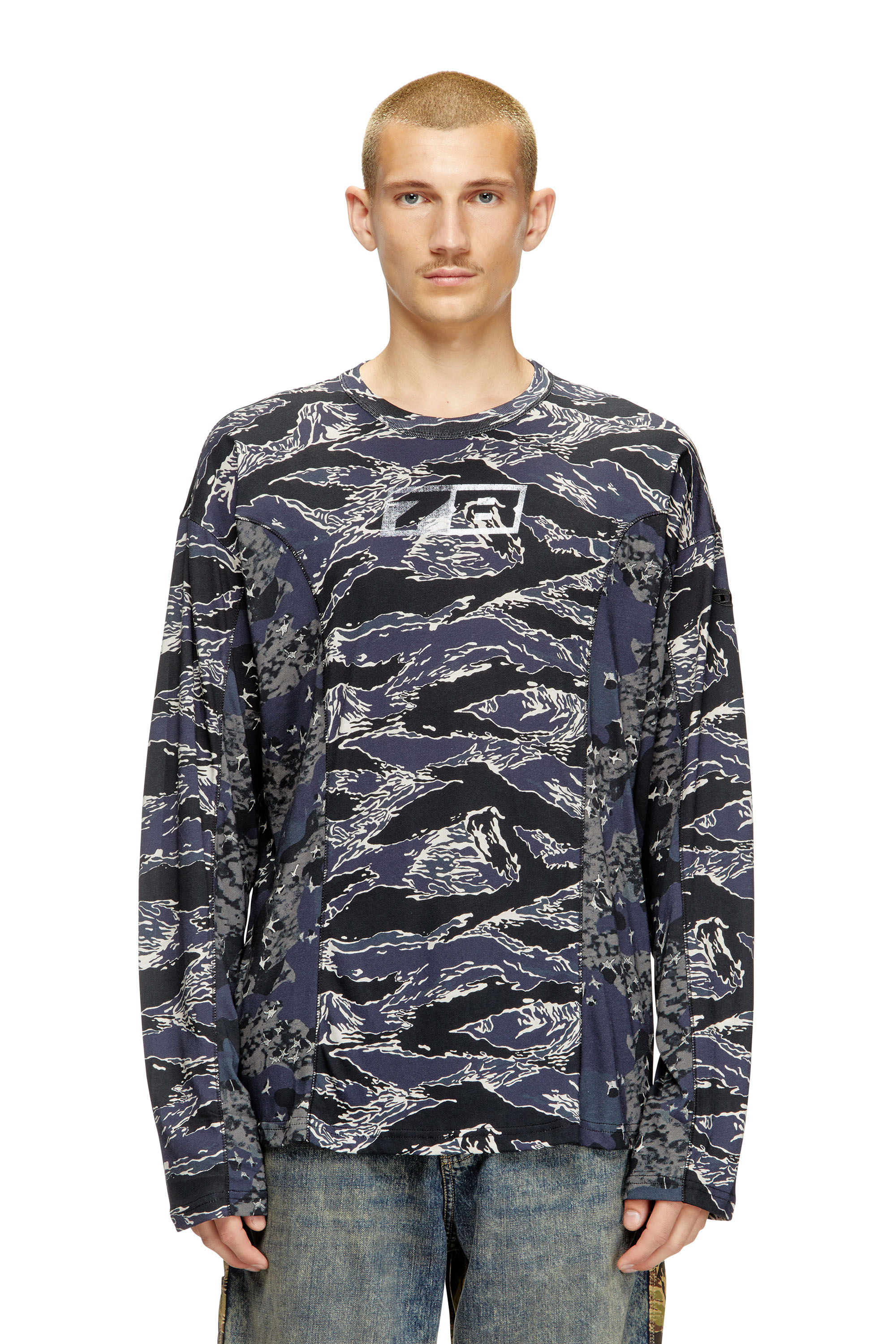 Diesel - T-BOXT-LS-CURT, T-shirt à manches longues avec imprimés camouflage mélangés Homme in ToBeDefined - 1