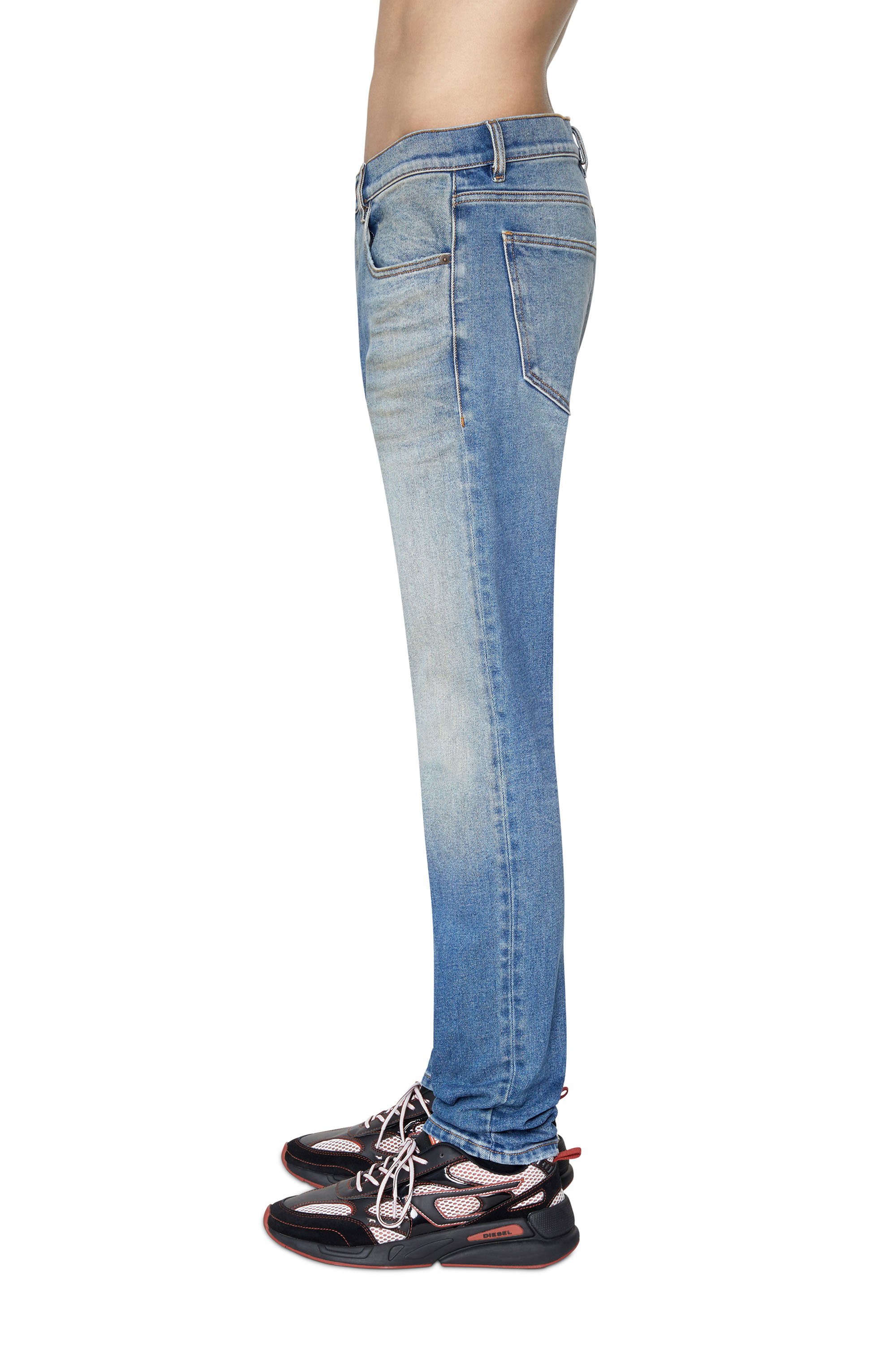 Diesel - 2019 D-STRUKT 09D81 Slim Jeans, Bleu moyen - Image 4