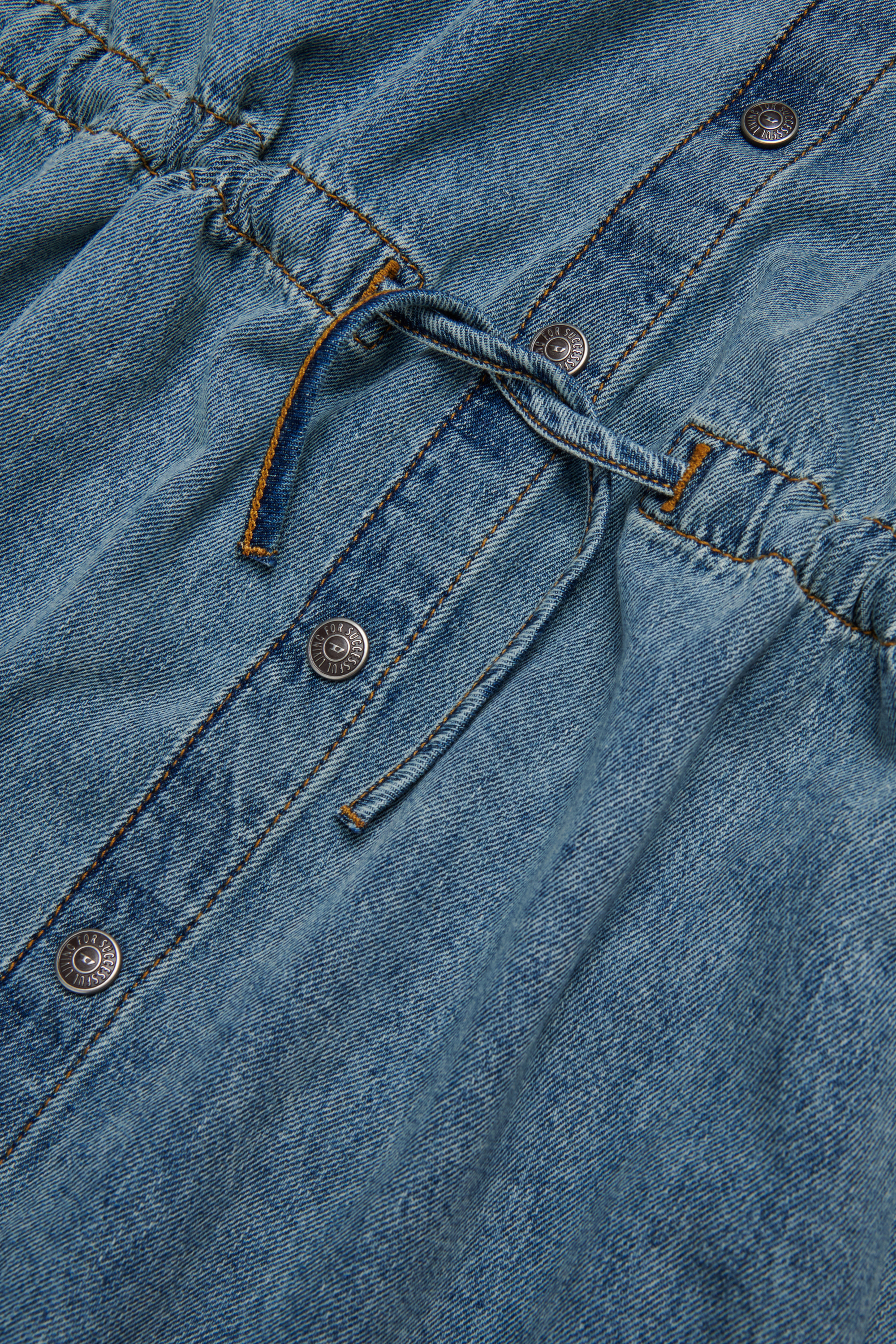 Diesel - DREAMY, Damen Kleid aus Denim mit Kordelzug in Hellblau - 4