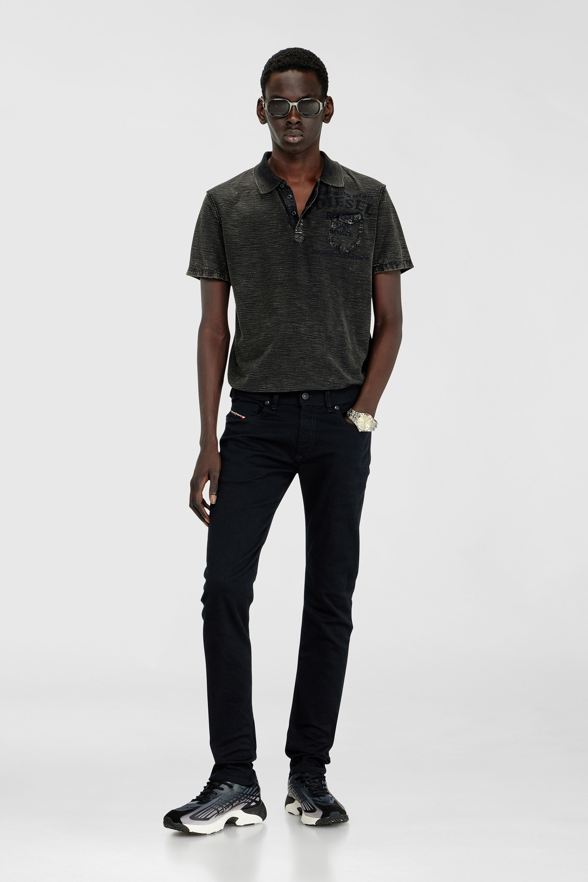 Diesel - Skinny Jeans 1979 Sleenker 09C51 Uomo, Nero/Grigio scuro - Image 1
