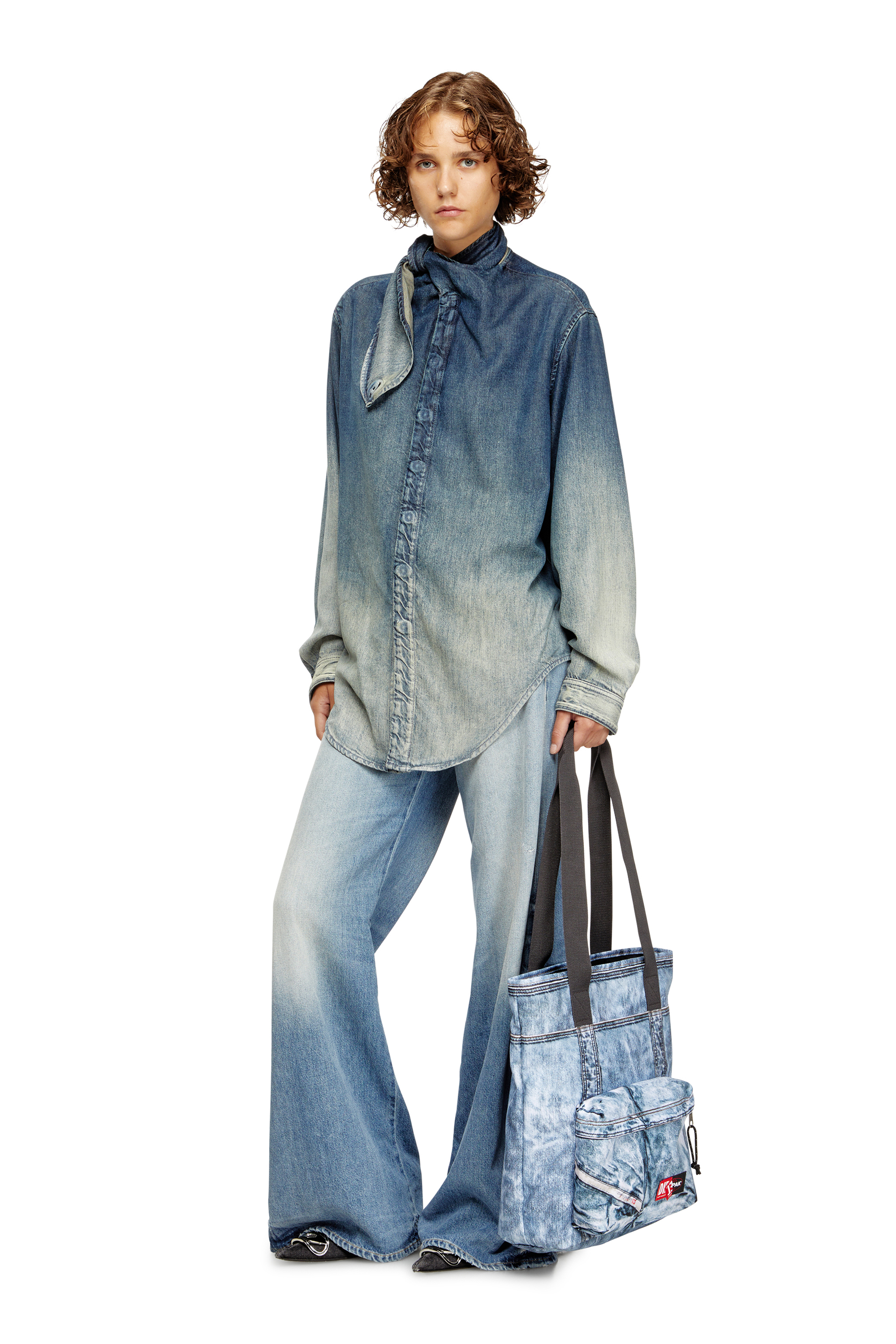 Diesel - DIESEL TOTE, Tote bag in denim trompe l'oeil Unisex in Blu - 7