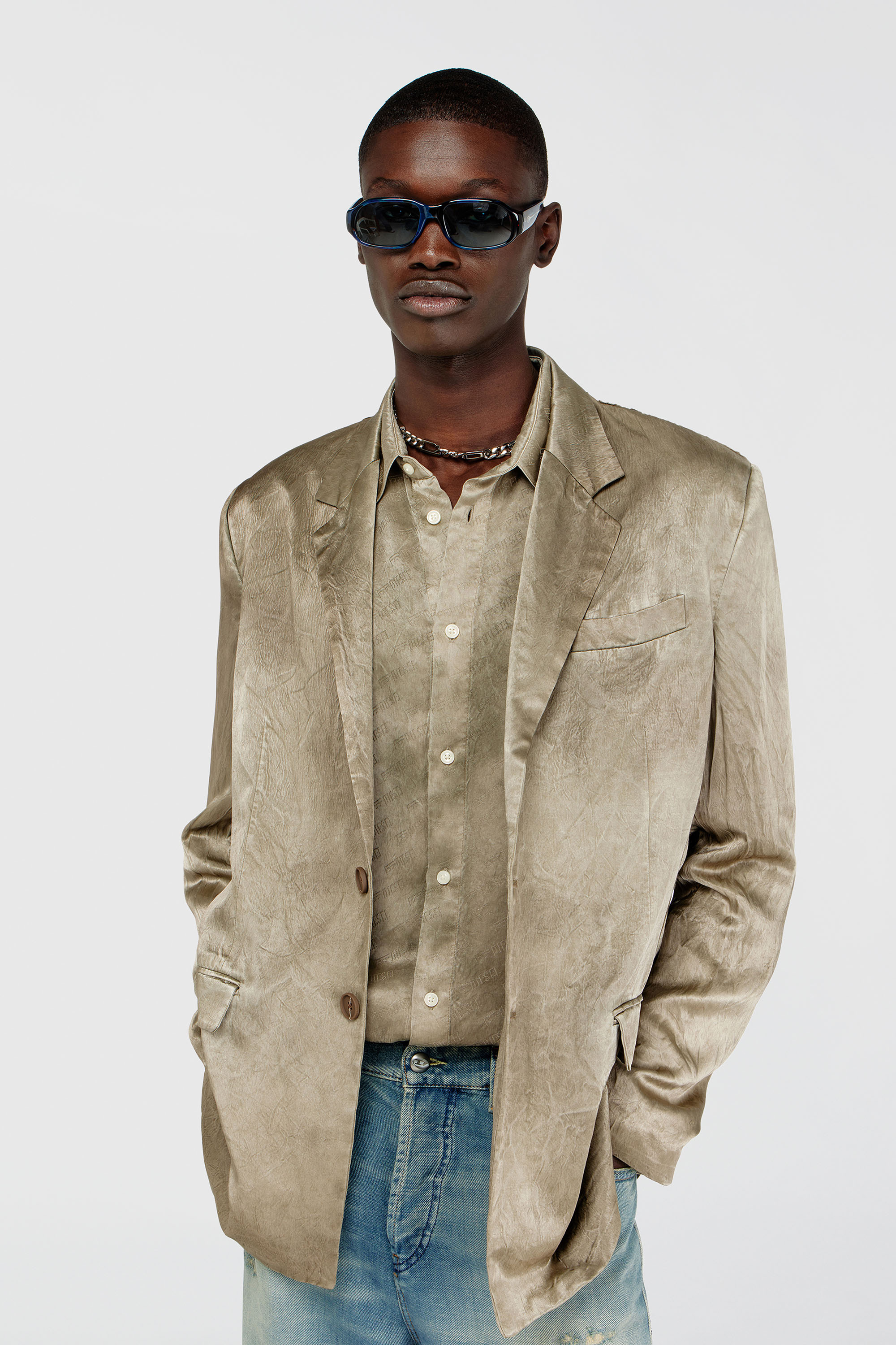 Diesel - J-ANDRE, Blazer en satin froiss&eacute; Homme in Marron - 5