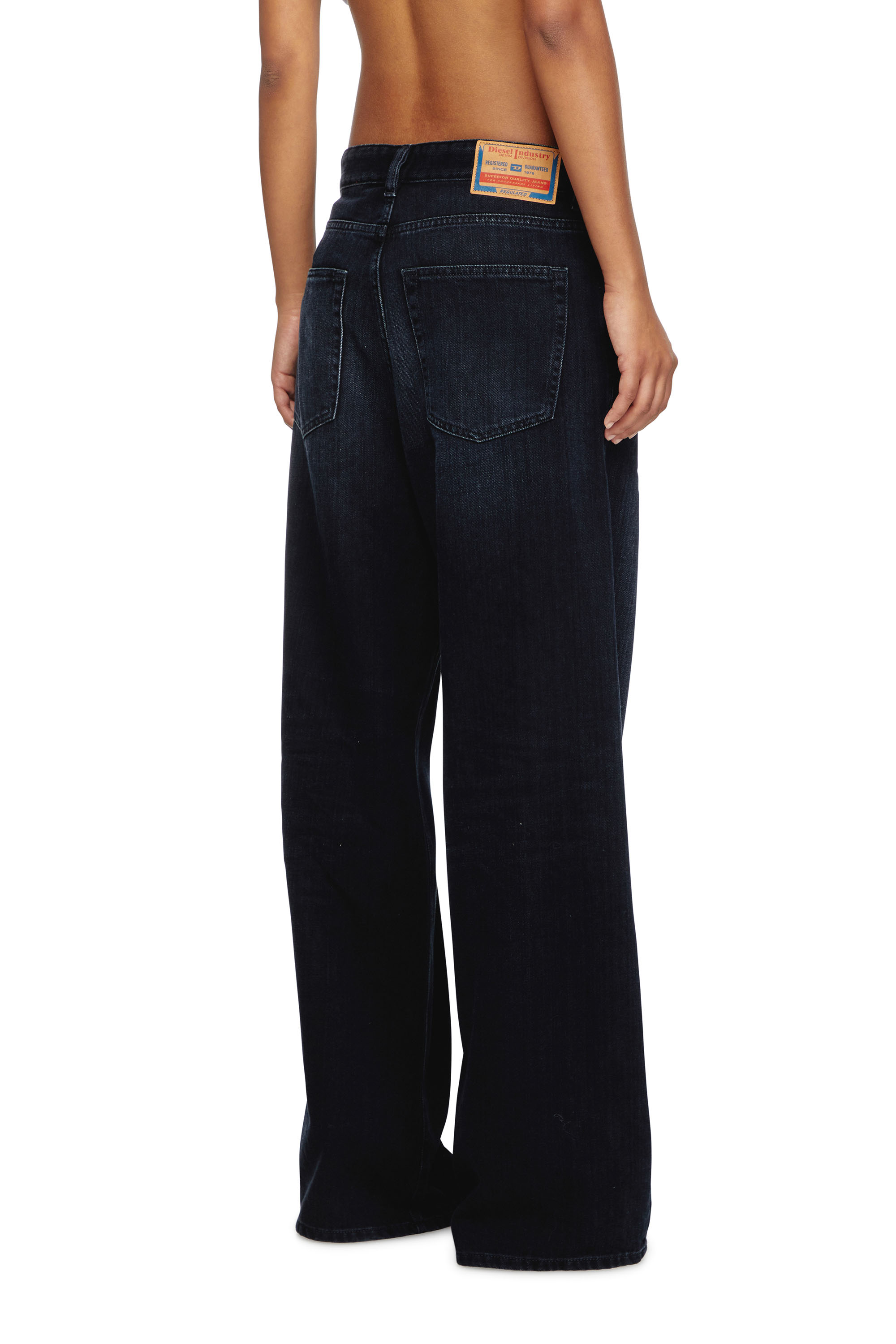 Diesel - Relaxed Jeans 1996 D-Sire 09L54 Femme, Bleu Foncé - Image 4