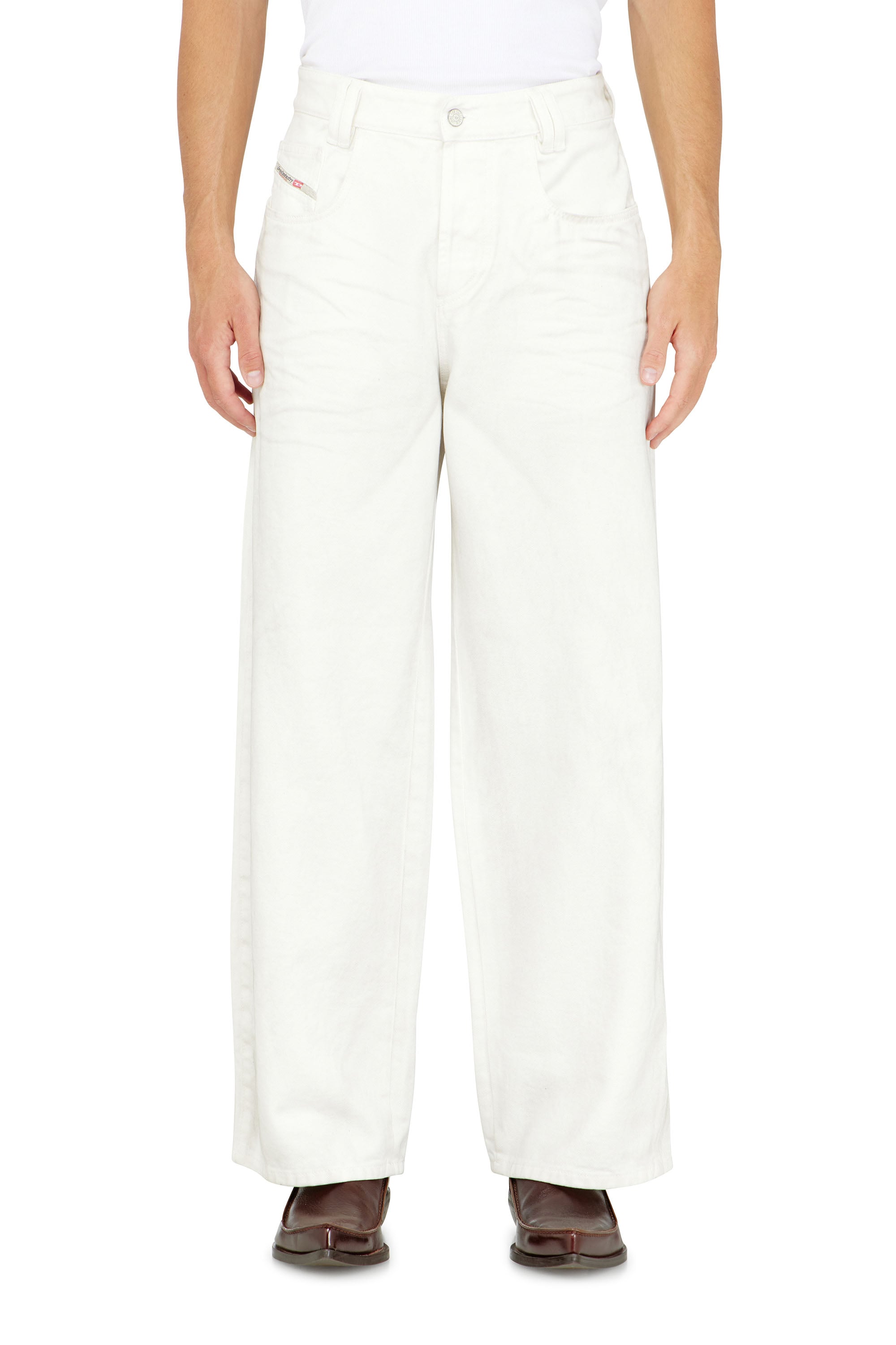 Diesel - Relaxed Jeans 1982 D-Hakou 007GG Unisex, Bianco - Image 4