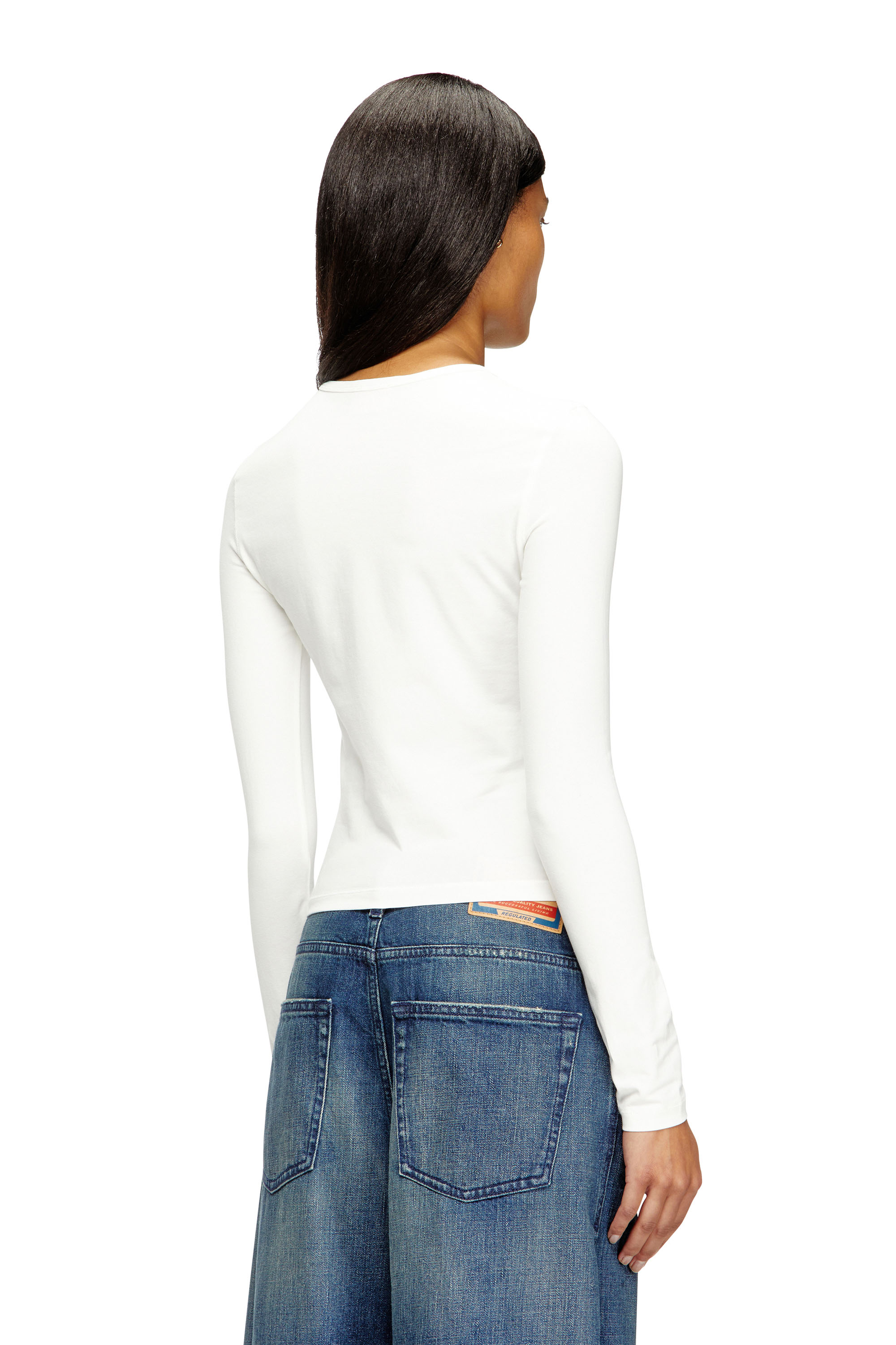 Diesel - T-UNCUTIESLONG-LS-OD, Pull en coton avec logo Oval D Femme in Blanc - 4