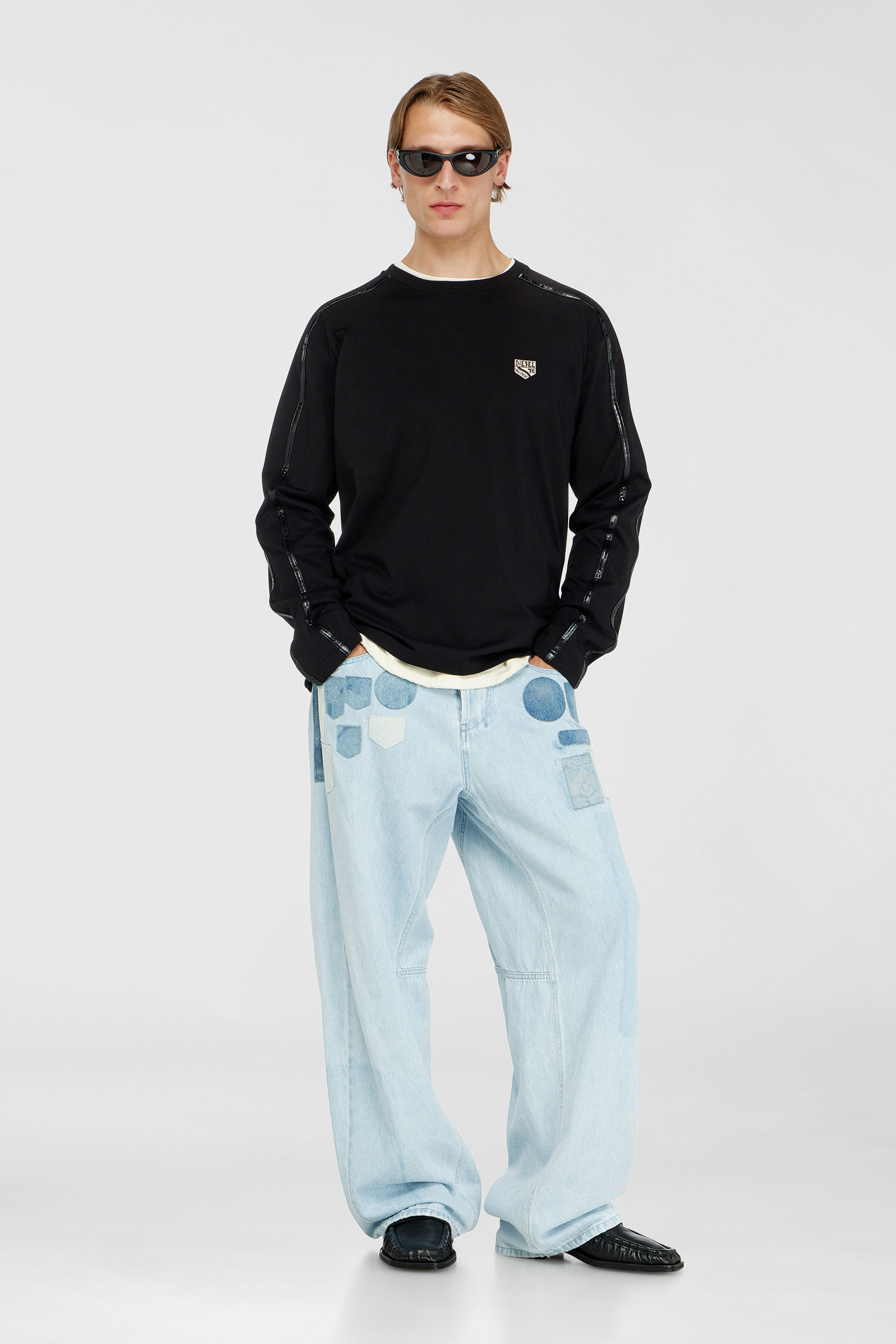 Diesel - T-NORM-LS-FL, T-shirt a manica lunga con profili tono su tono Uomo in Nero - 2
