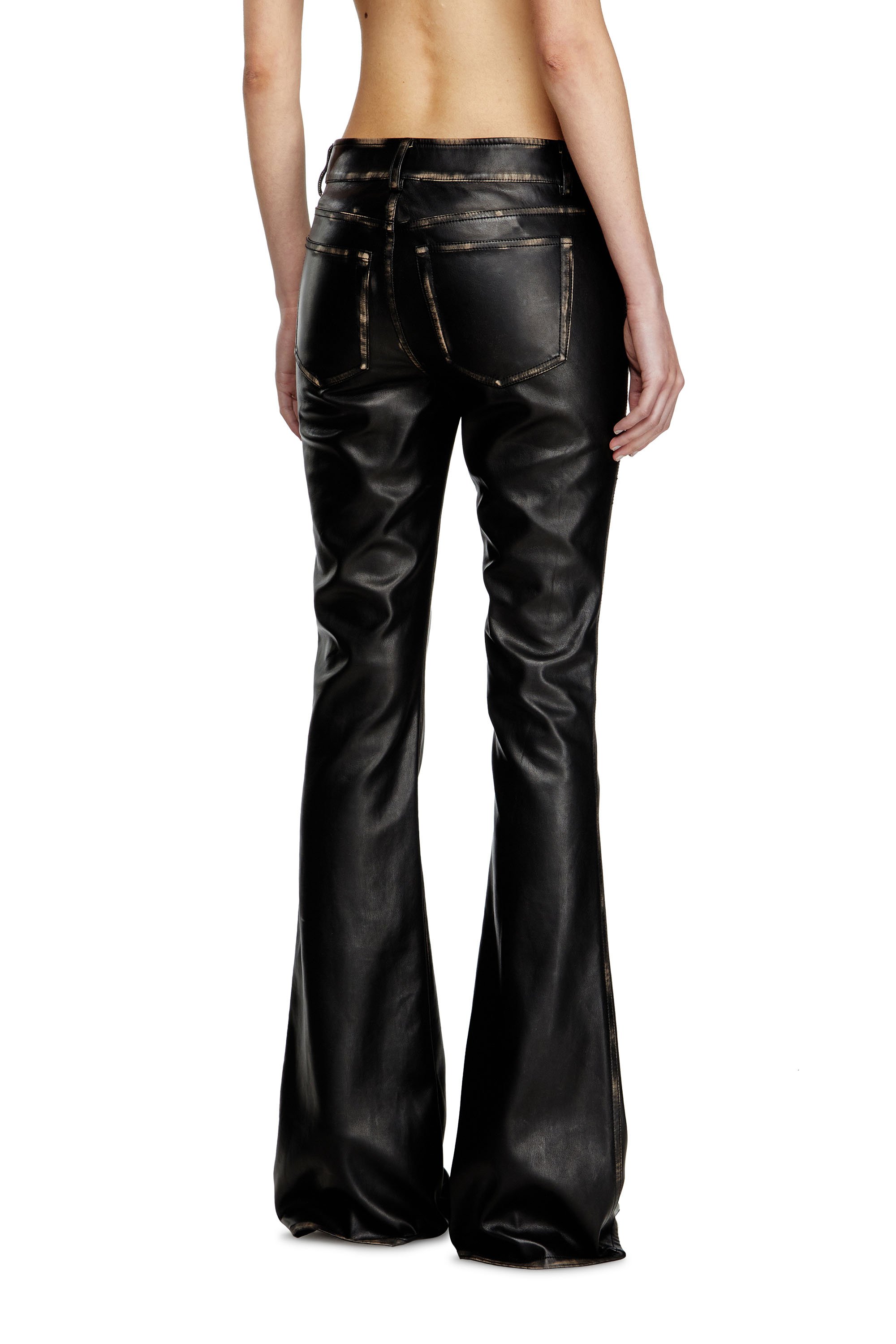 Diesel - P-STELLAR-Q1, Damen Five-Pocket-Hose aus Kunstleder in null - 4