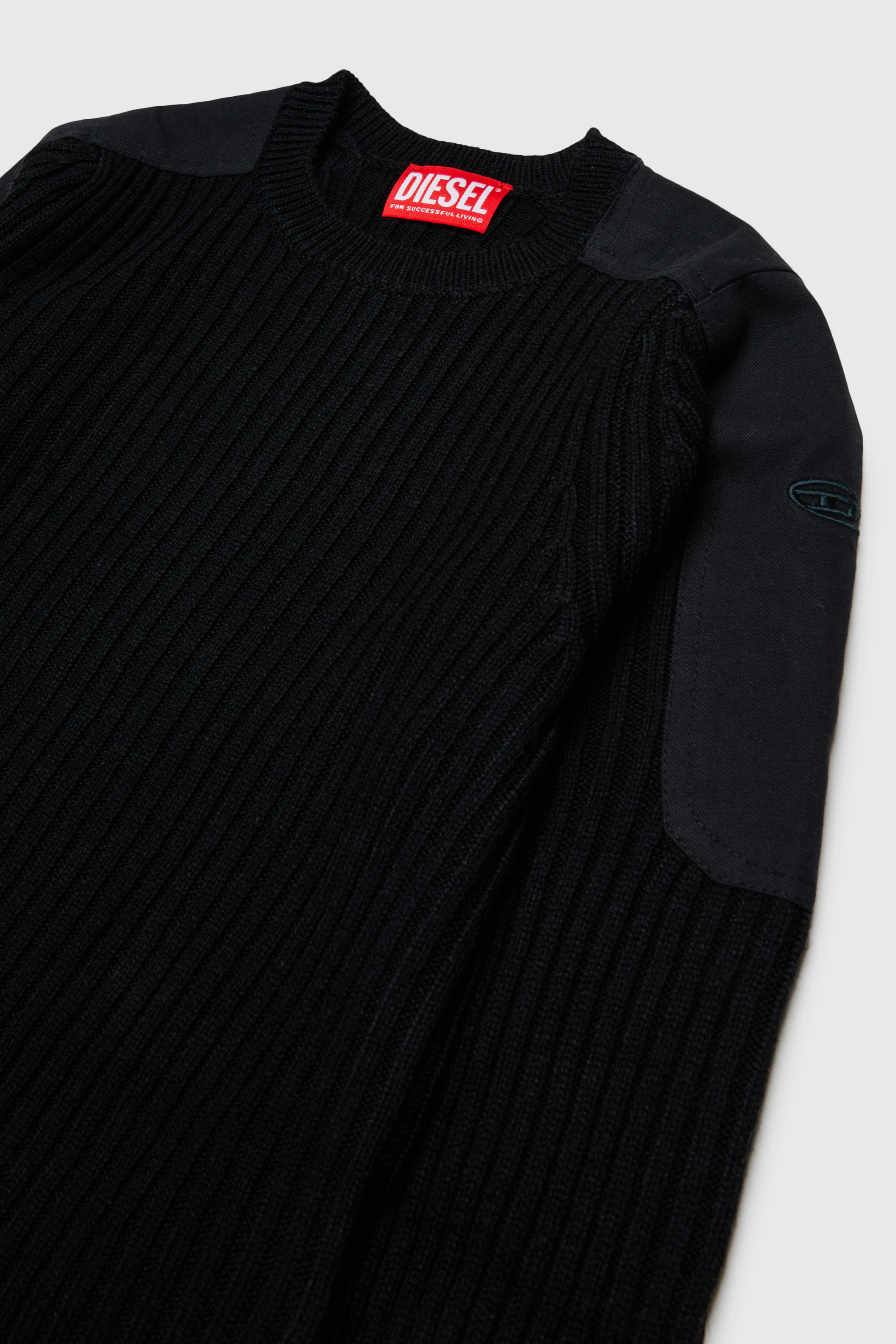 Diesel - KAMAR, Pull effiloch&eacute; en m&eacute;lange de laine Homme in Noir - 3