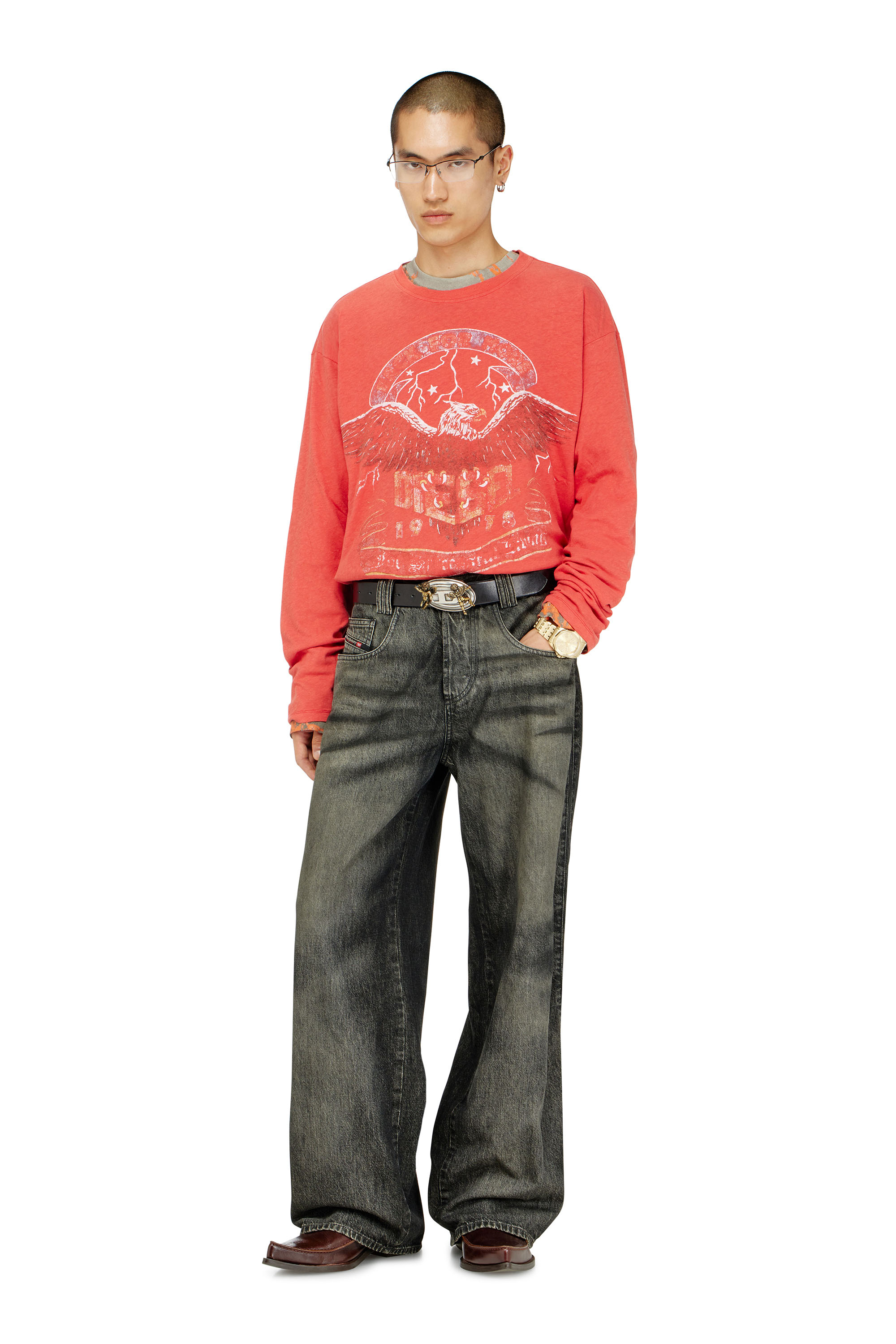 Diesel - T-GERI-LS, T-shirt &agrave; manches longues avec graphismes concert Homme in Rouge - 2