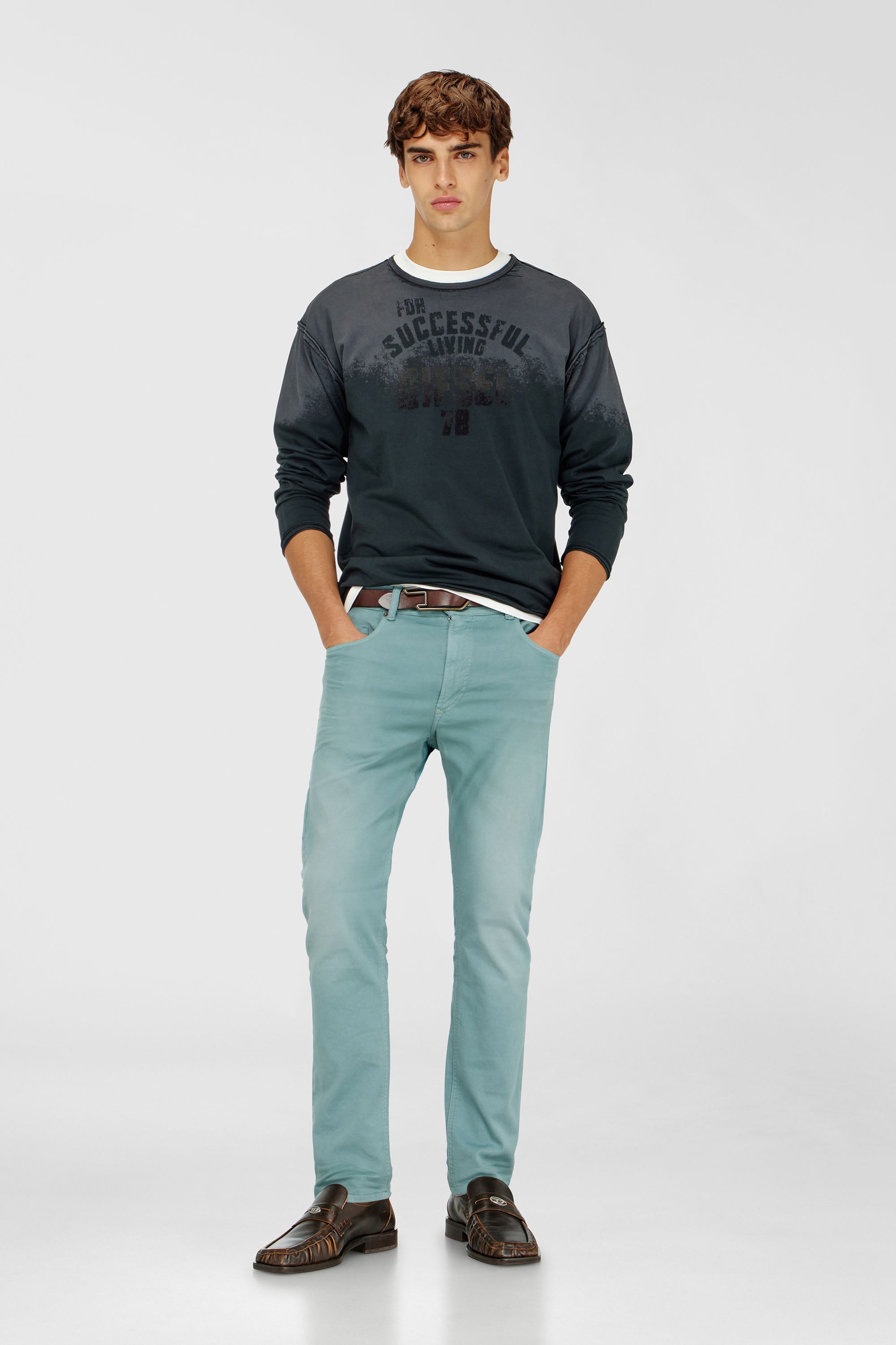 Diesel - Regular 2032 D-Krooley-BW Joggjeans&reg; 0670M Homme, Azur - Image 1