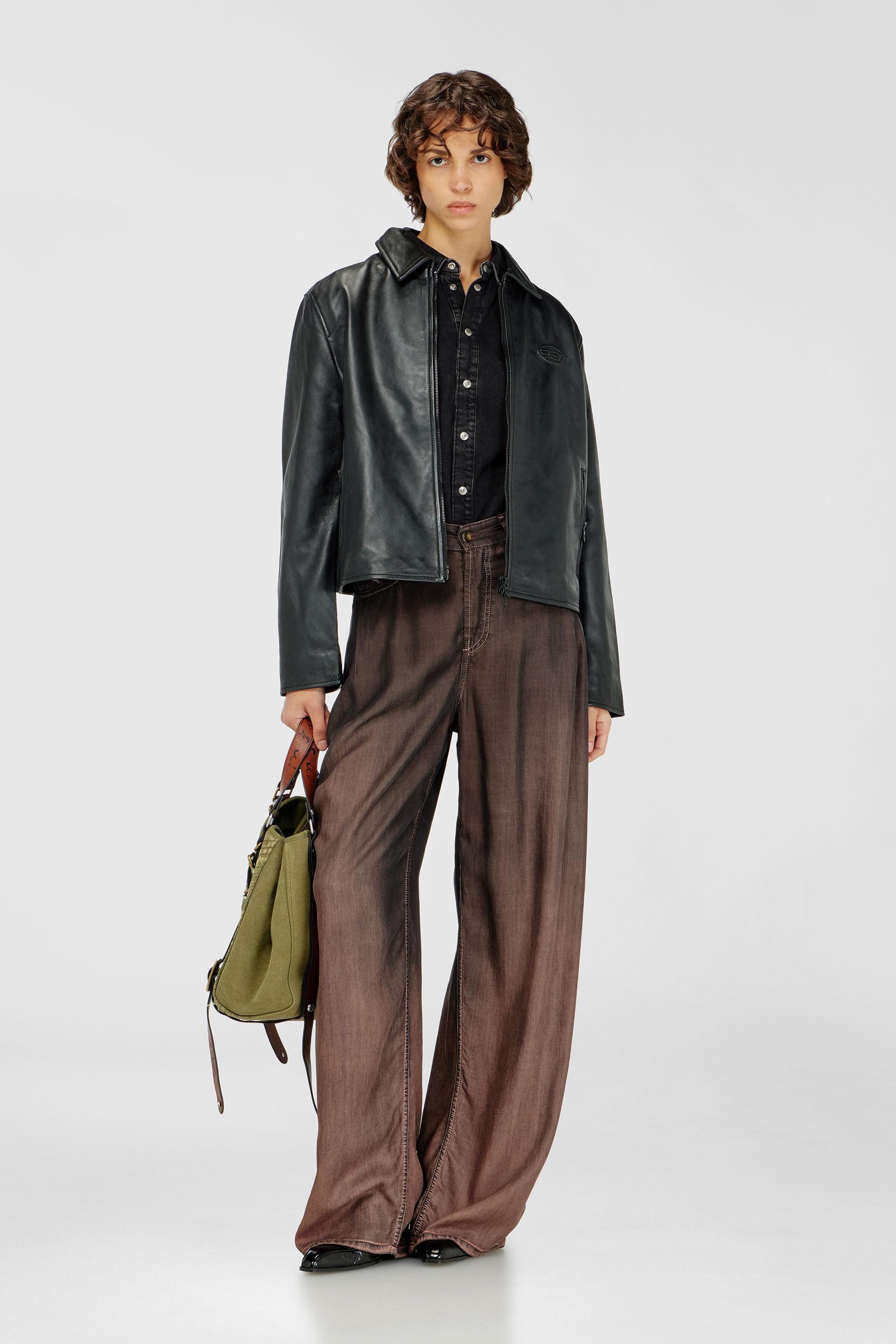 Diesel - DE-EAZY, Chemise en denim avec coutures contrast&eacute;es. Femme in Noir - 2