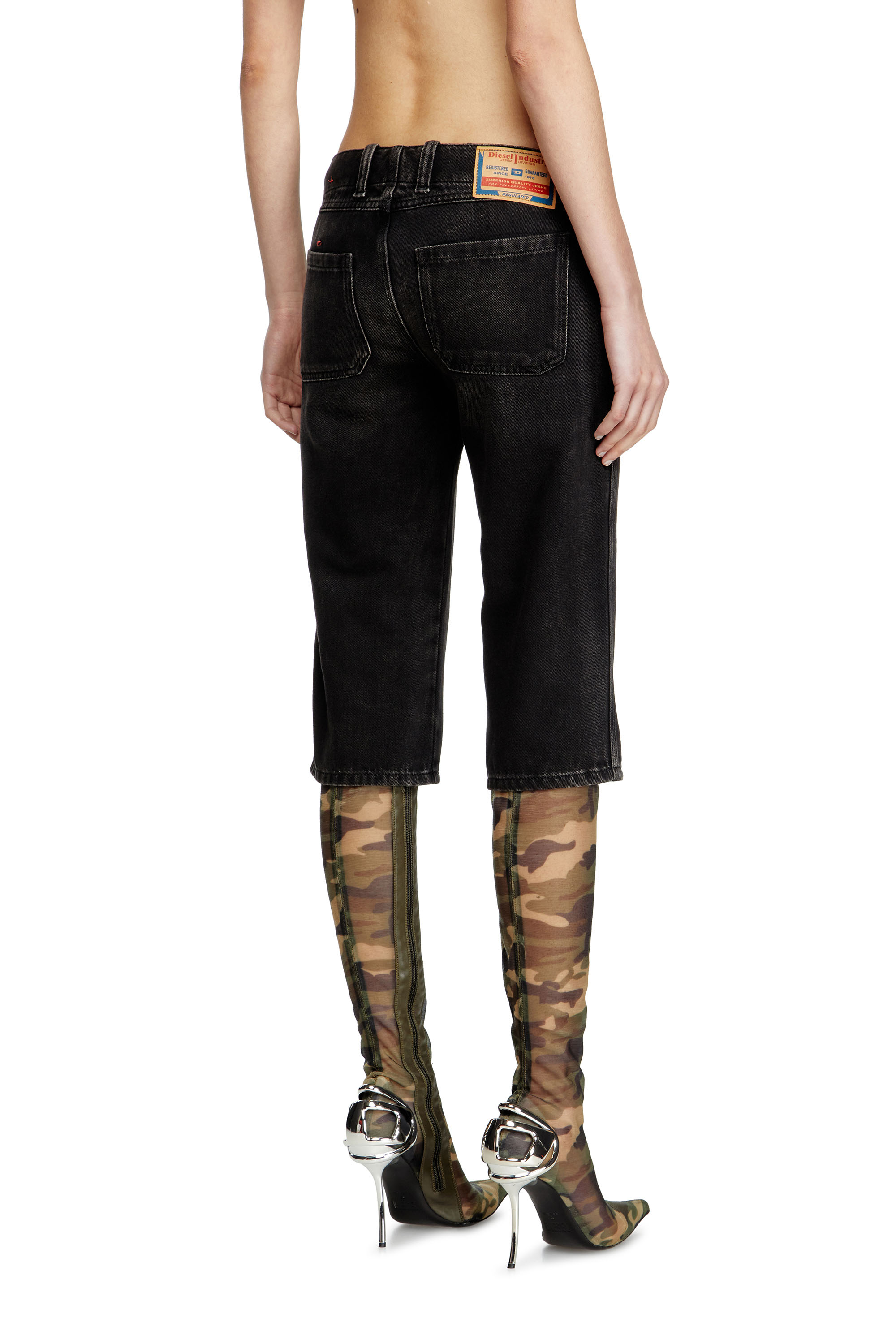 Diesel - DE-KEATE-SHORT, Short capri in denim Donna in Nero - 4