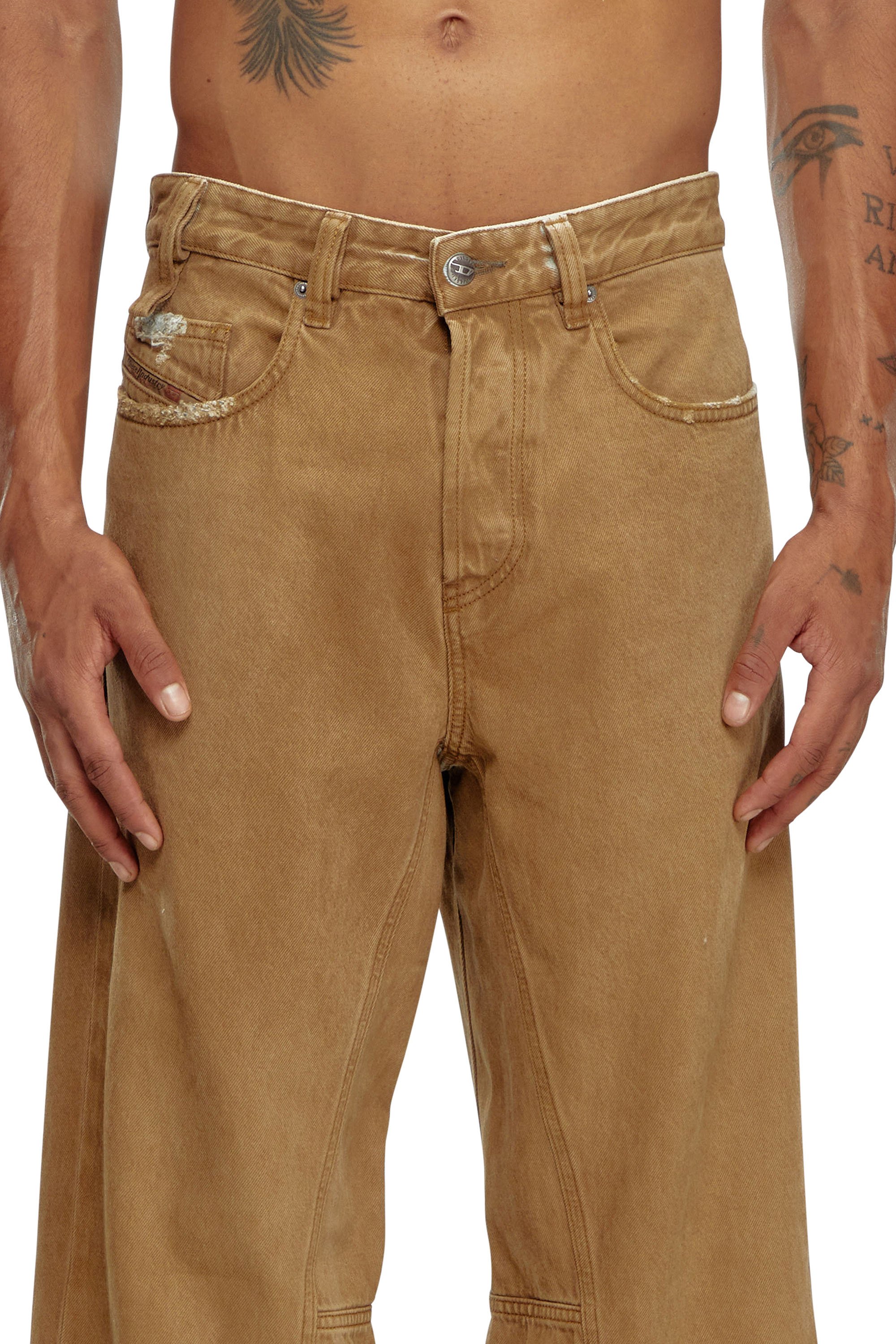 Diesel - Man Straight Jeans 2001 D-Macro 09J82, Light Brown - Image 5